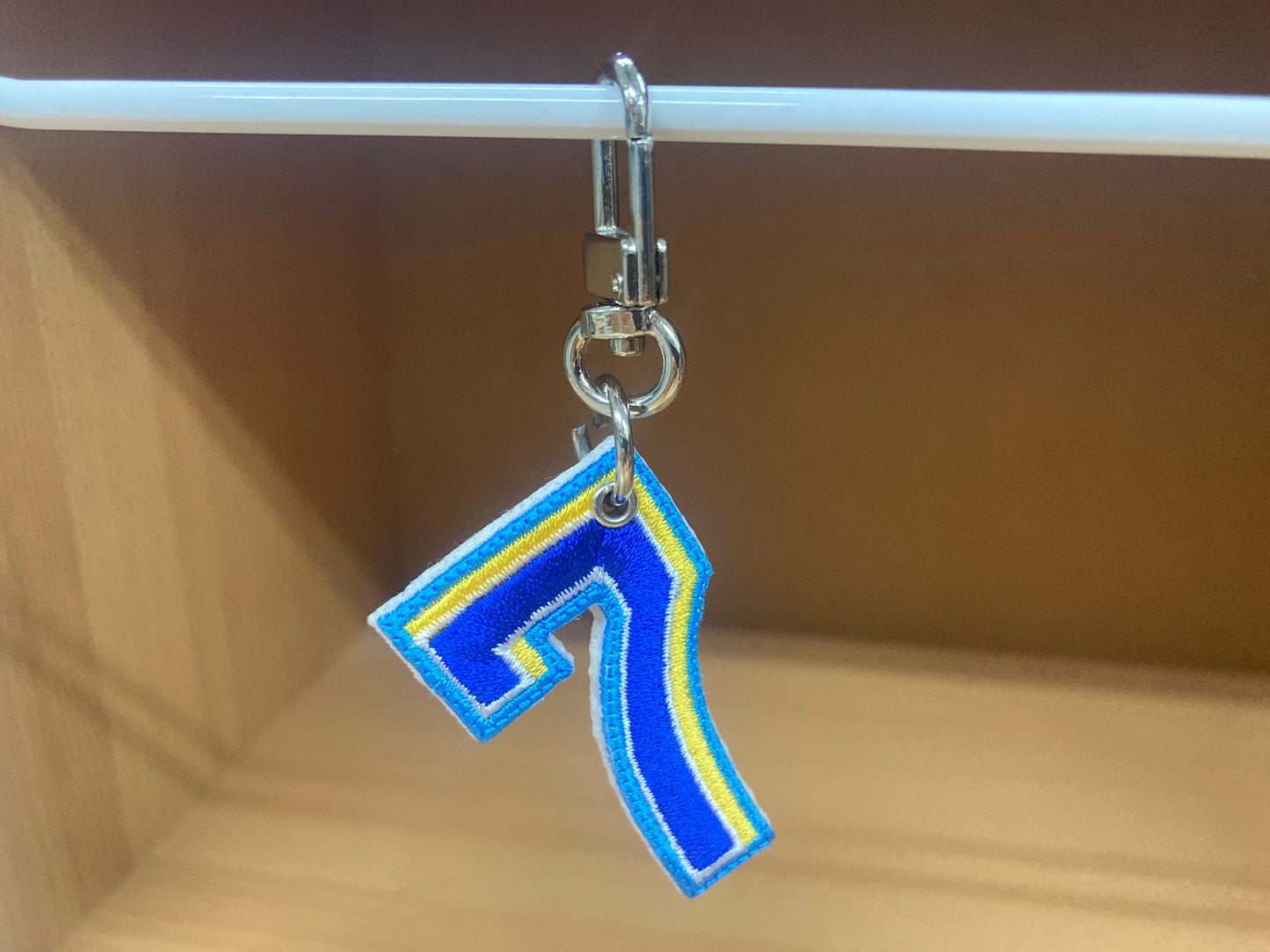 Tiny Treasures Seoul - Embroidered Number 7 Keychain 7