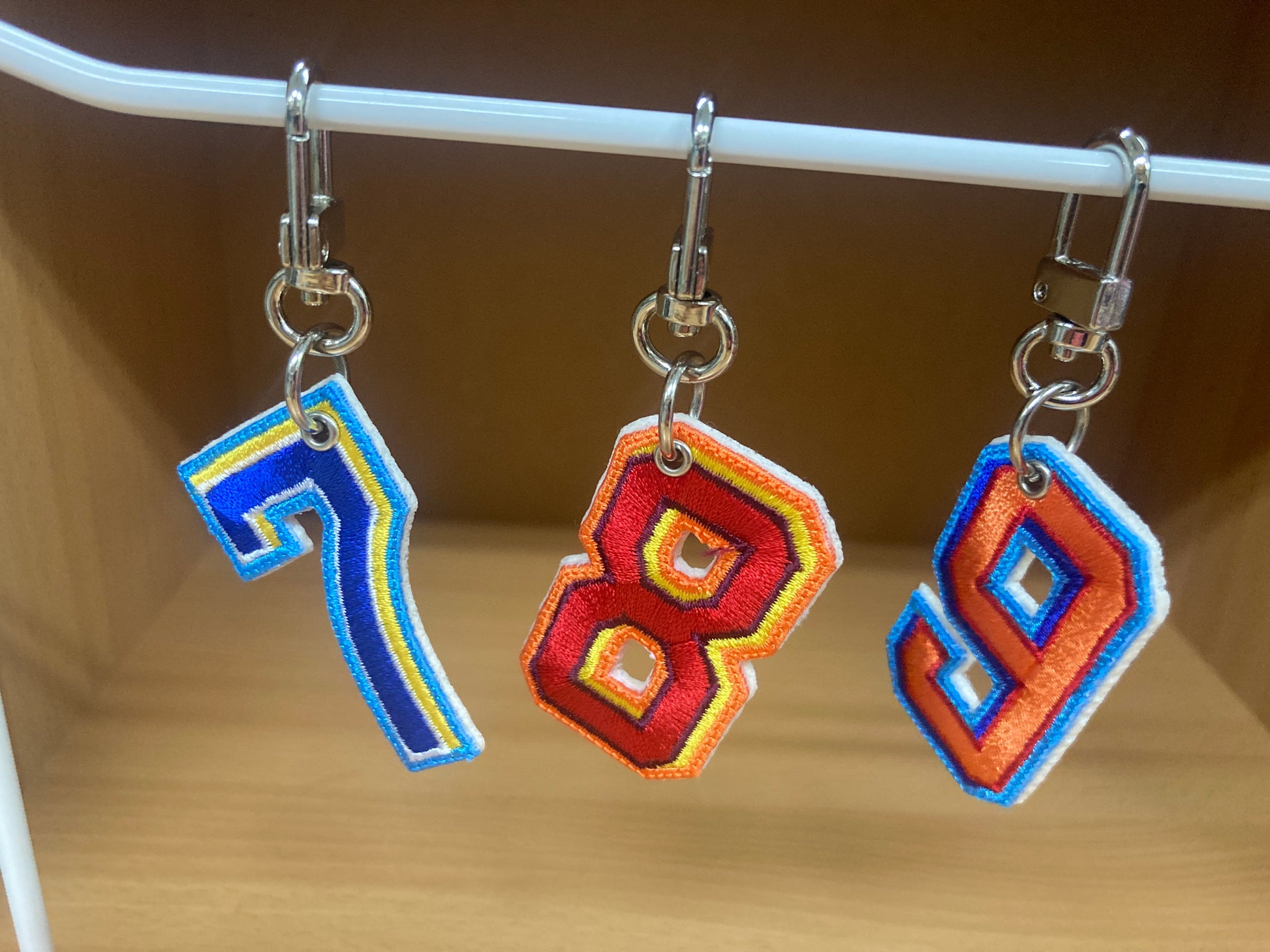 Tiny Treasures Seoul - Embroidered Number 7 Keychain 8