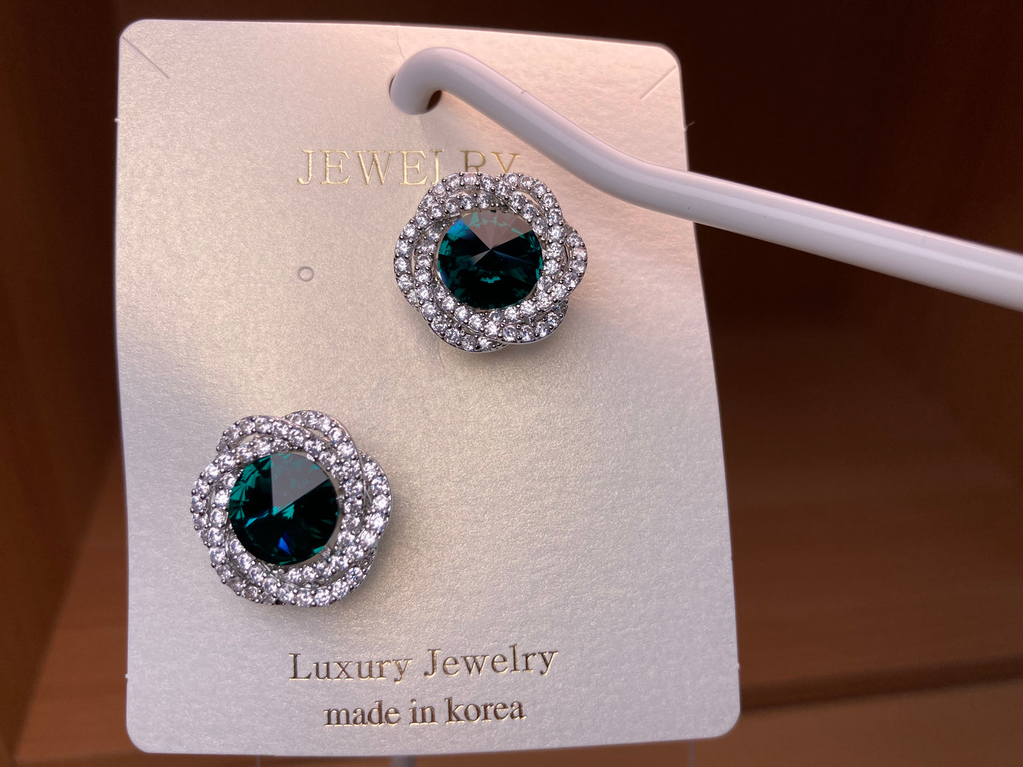 Tiny Treasures Seoul - Emerald Swarovski Crystal Floral Brooch Set (2 Pieces)