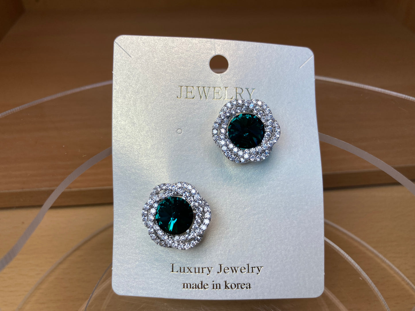 Tiny Treasures Seoul - Emerald Swarovski Crystal Floral Brooch Set (2 Pieces)
