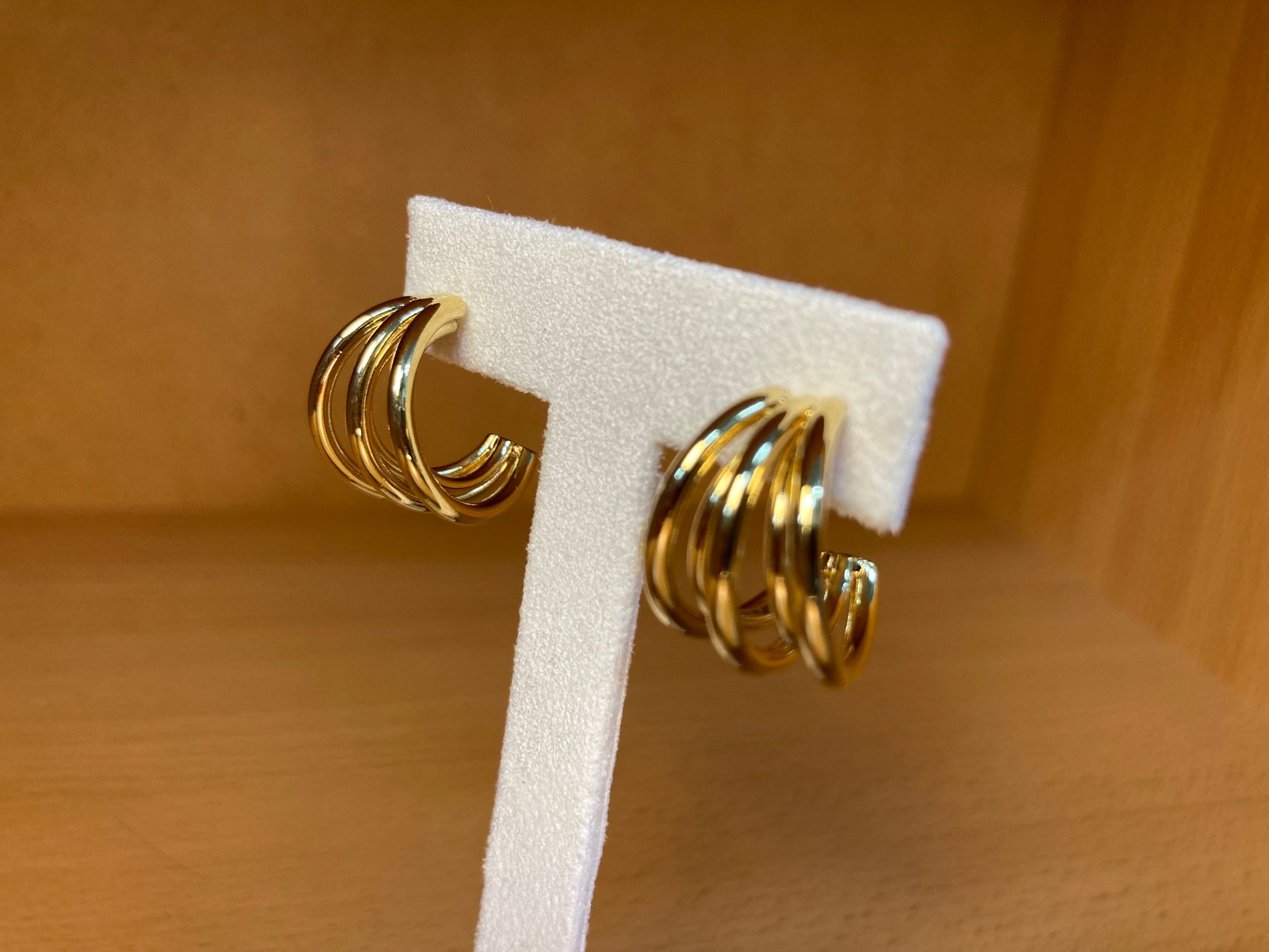 Tiny Treasures Seoul - Five Layered Hoop Earrings