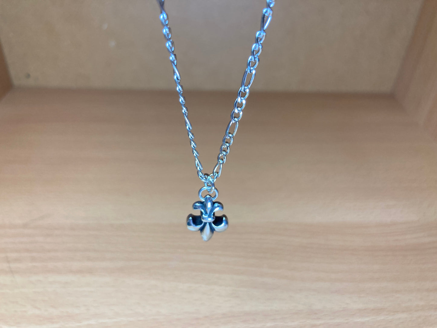 Tiny Treasures Seoul - Fleur-de-lis Pendant Figaro Chain Necklace (Surgical Steel) Front View 8