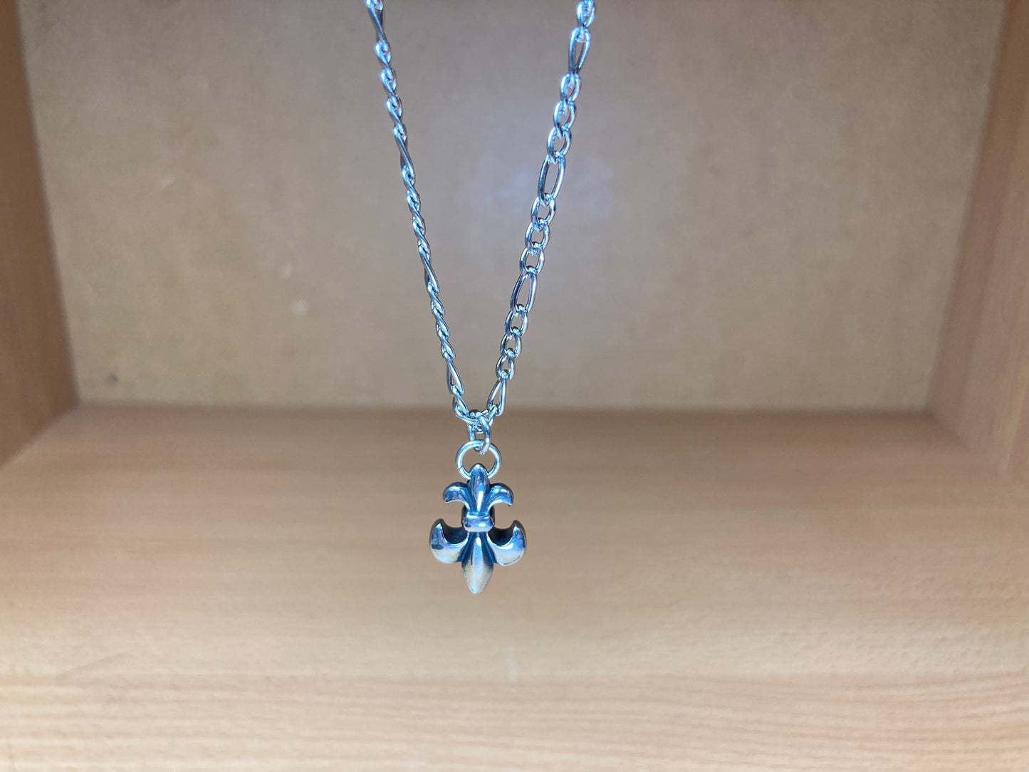 Tiny Treasures Seoul - Fleur-de-lis Pendant Figaro Chain Necklace (Surgical Steel) Front View 9
