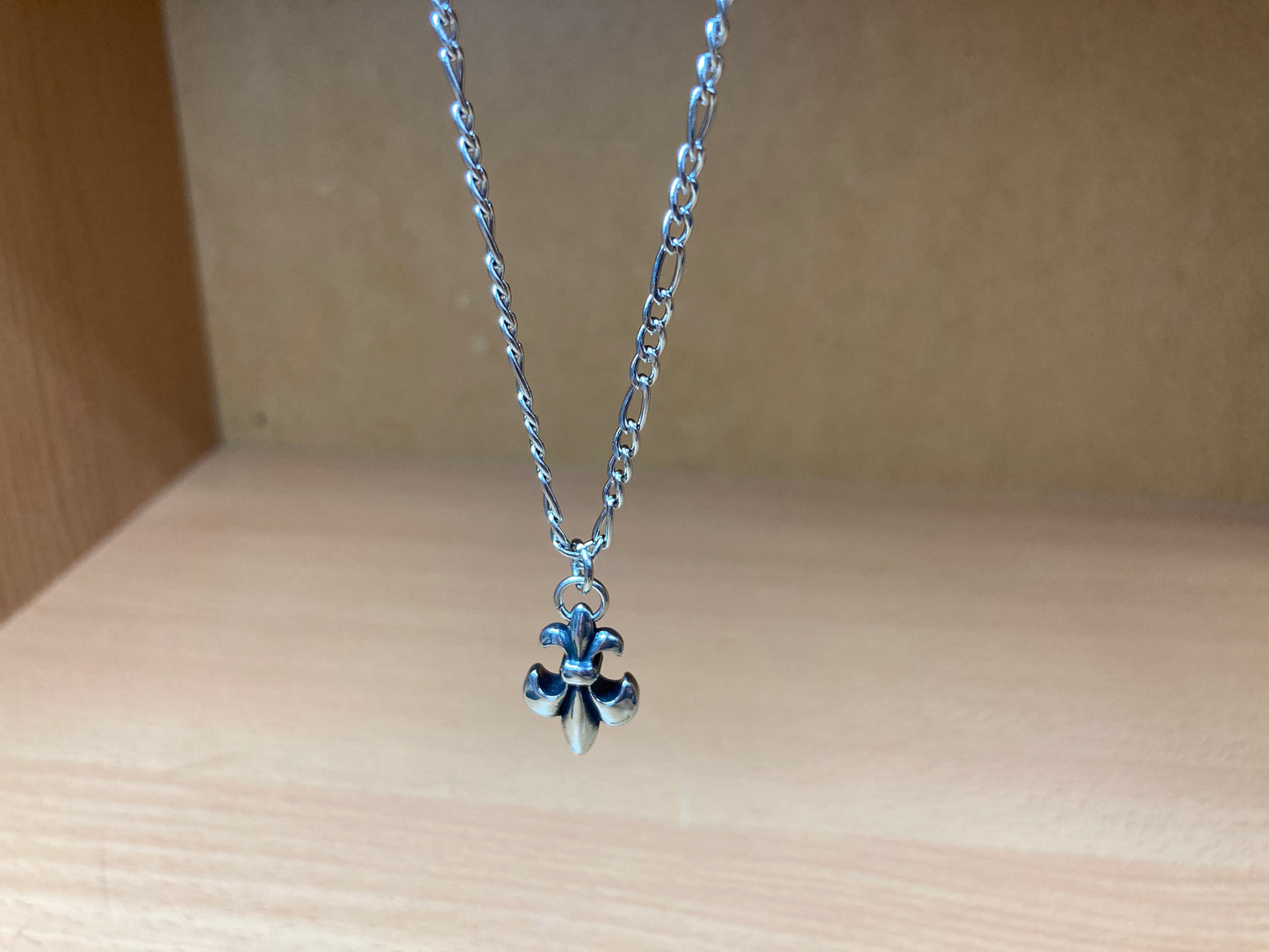 Tiny Treasures Seoul - Fleur-de-lis Pendant Figaro Chain Necklace (Surgical Steel) Front View 2