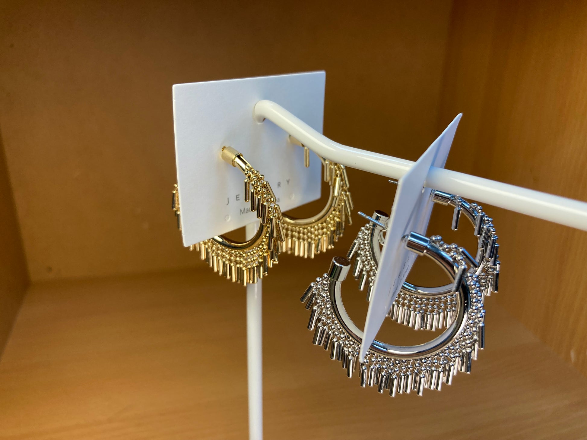 Tiny Treasures Seoul - Fringe Hoop Earrings (Silver)