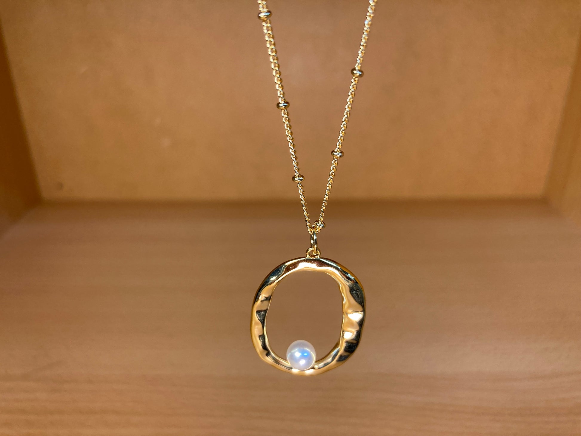 Tiny Treasures Seoul - Gold Oval Pendant Pearl Chain Necklace