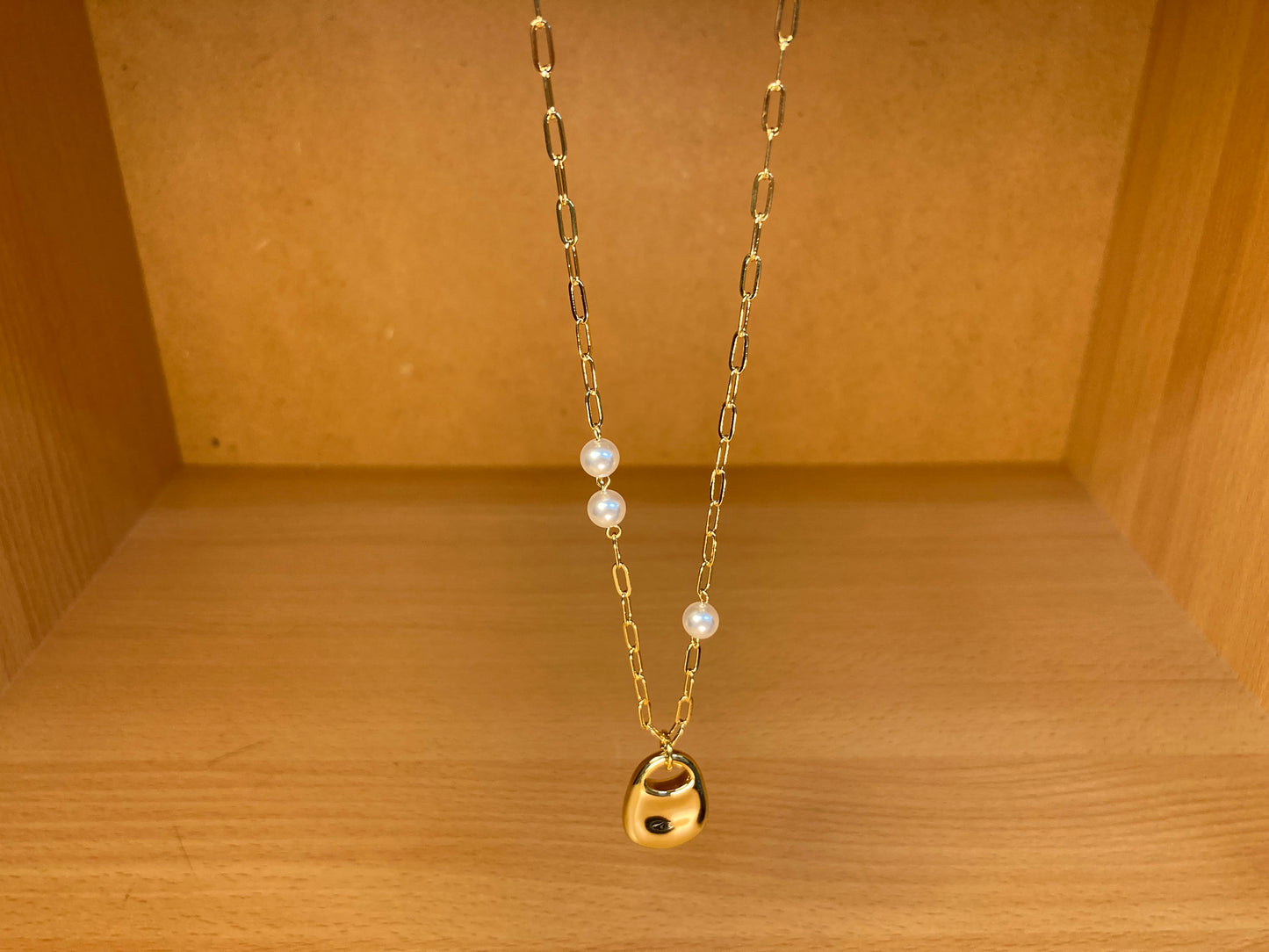 Tiny Treasures Seoul - Gold Padlock Pendant Pearl Chain Necklace
