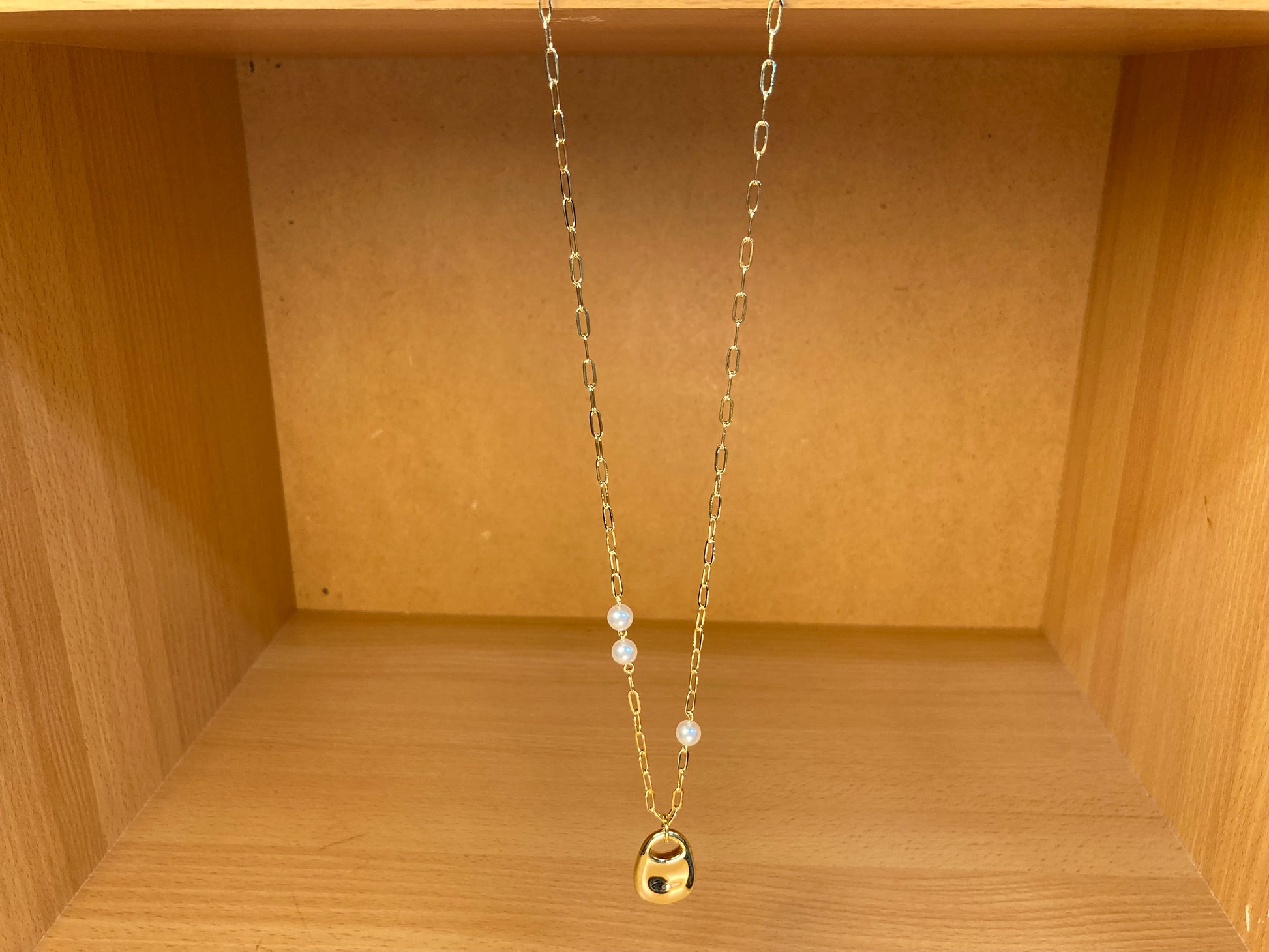 Tiny Treasures Seoul - Gold Padlock Pendant Pearl Chain Necklace
