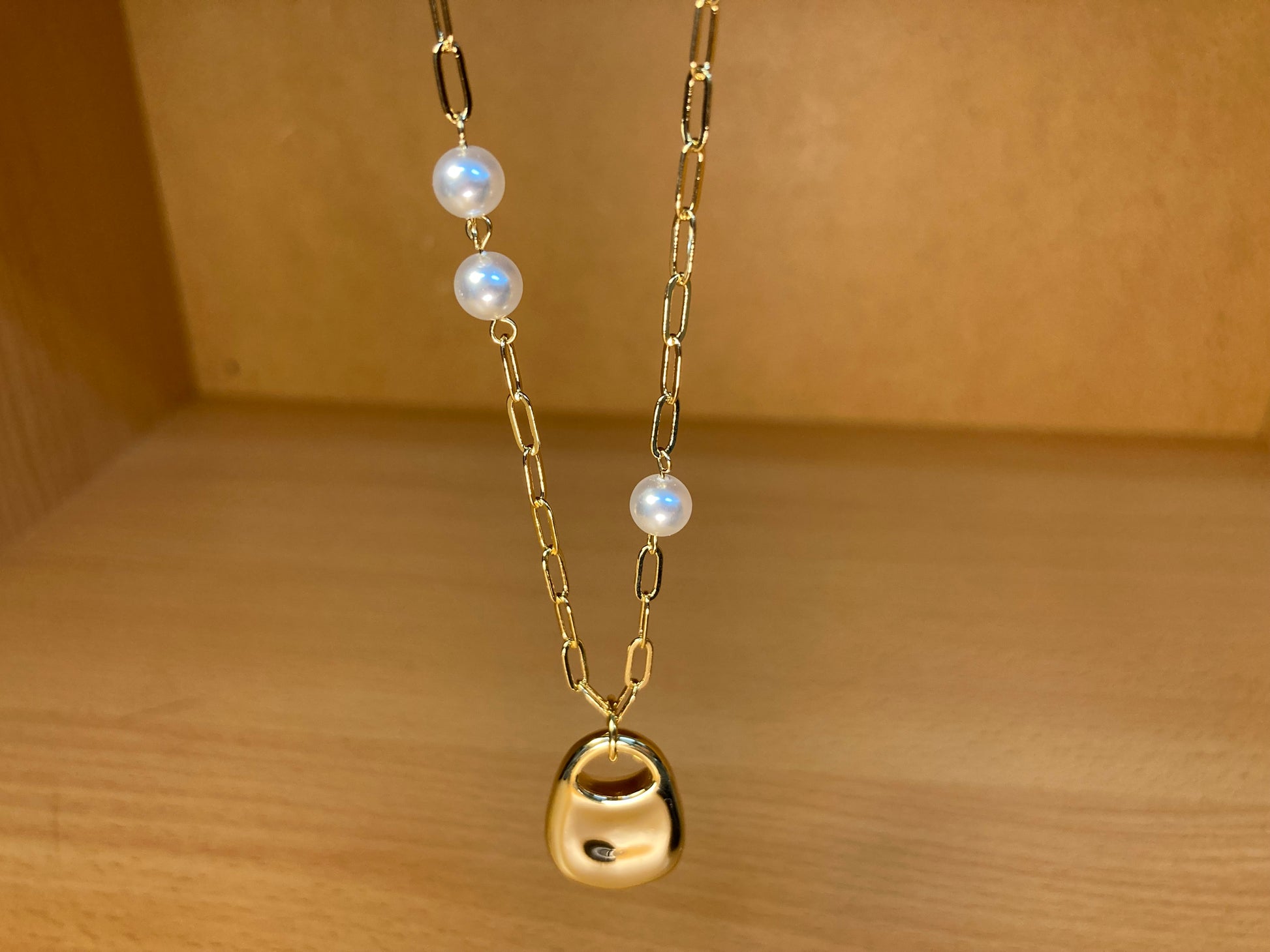 Tiny Treasures Seoul - Gold Padlock Pendant Pearl Chain Necklace