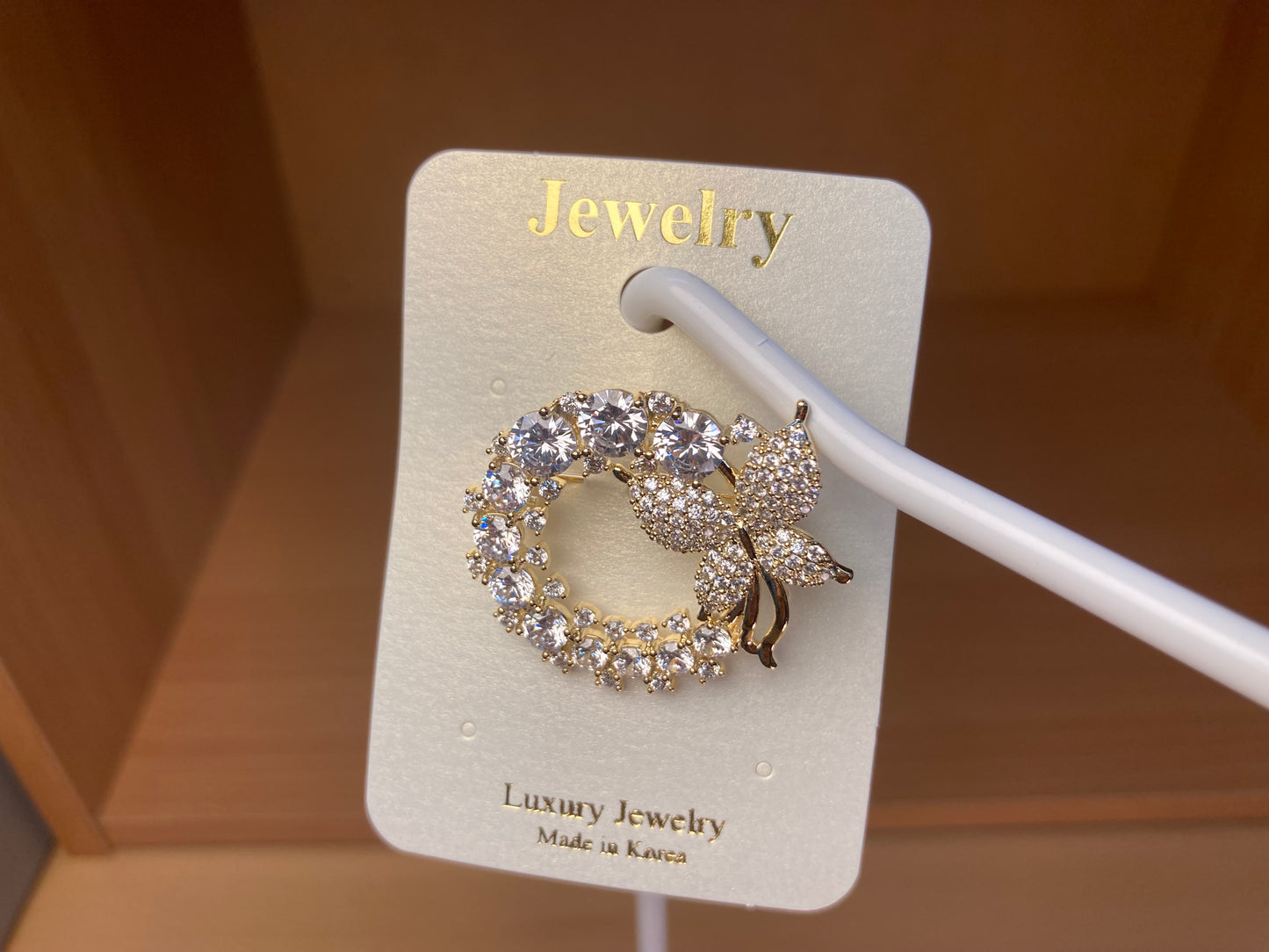 Tiny Treasures Seoul - Gold Tone Butterfly Crystal Wreath Brooch