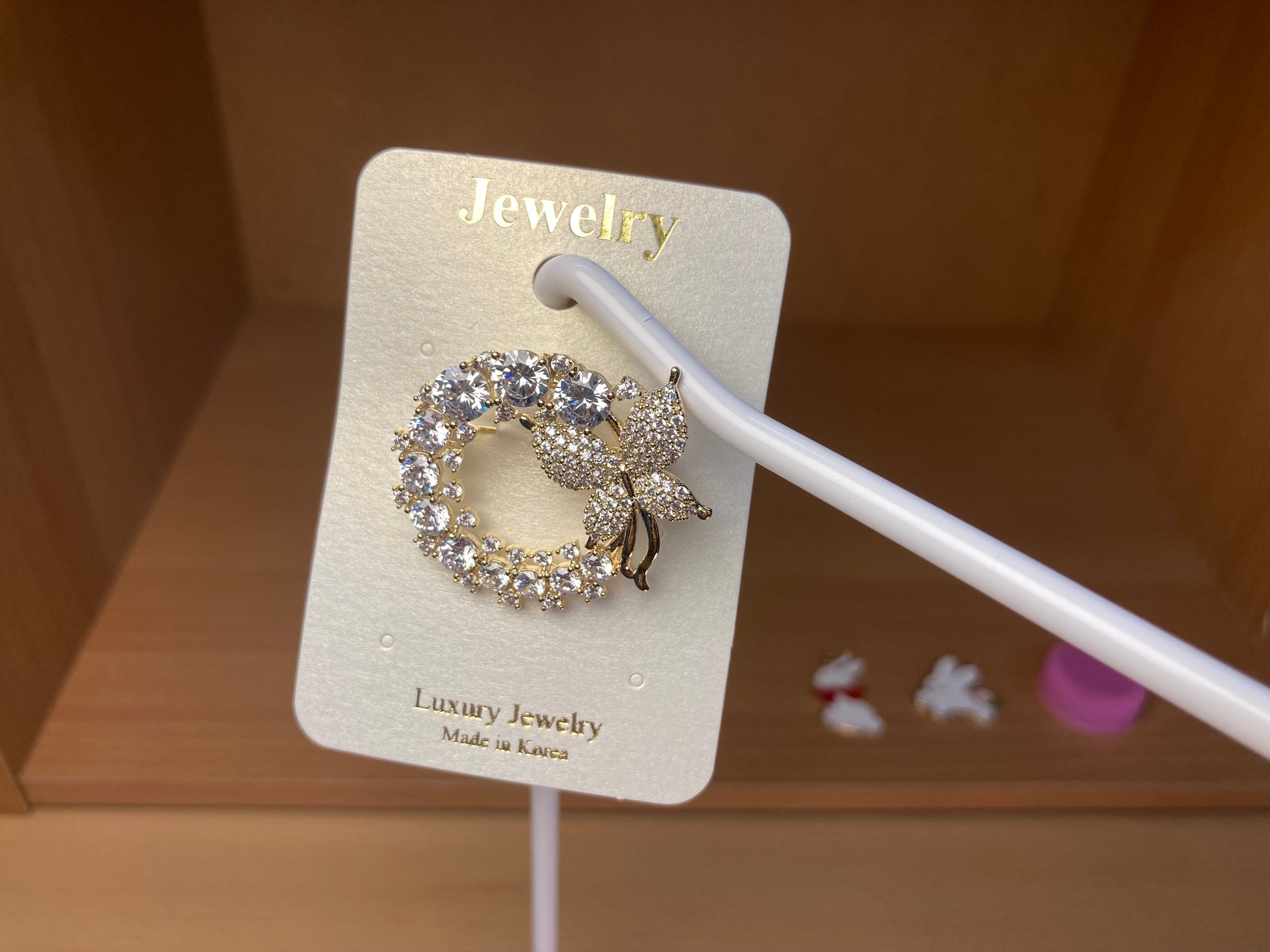 Tiny Treasures Seoul - Gold Tone Butterfly Crystal Wreath Brooch