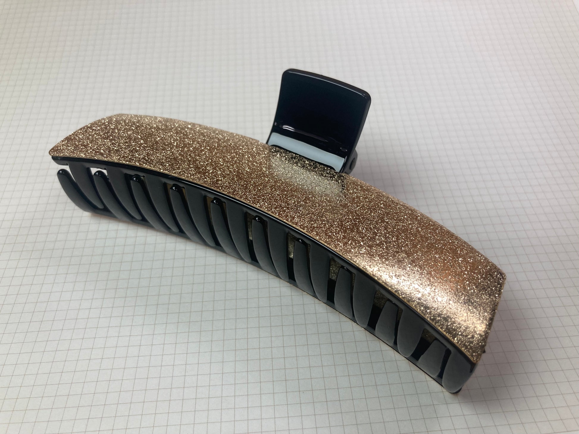 Tiny Treasures Seoul - Gold & Black Shimmer Long Bar Hair Claw Front View 11