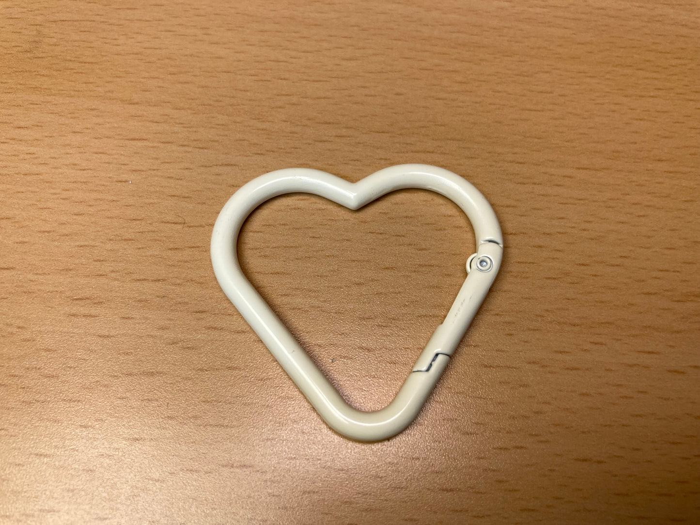 Tiny Treasures Seoul - Light Yellow Heart Shape Holder Key Ring