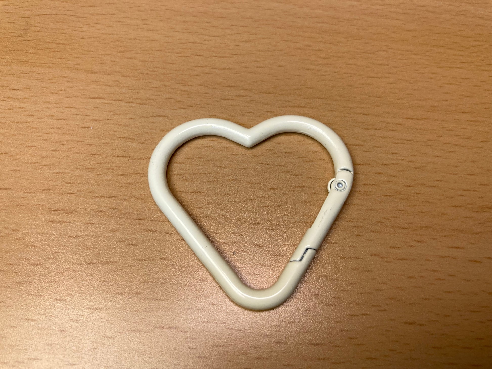 Tiny Treasures Seoul - Light Yellow Heart Shape Holder Key Ring