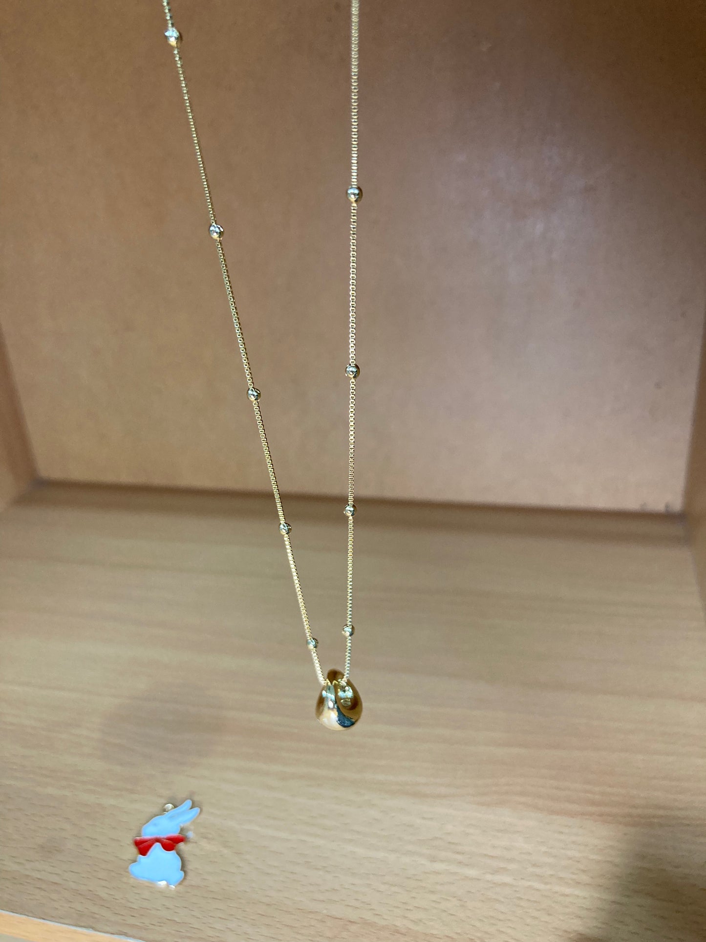Tiny Treasures Seoul - Mini Organic Drop Necklace (Gold) Detail View