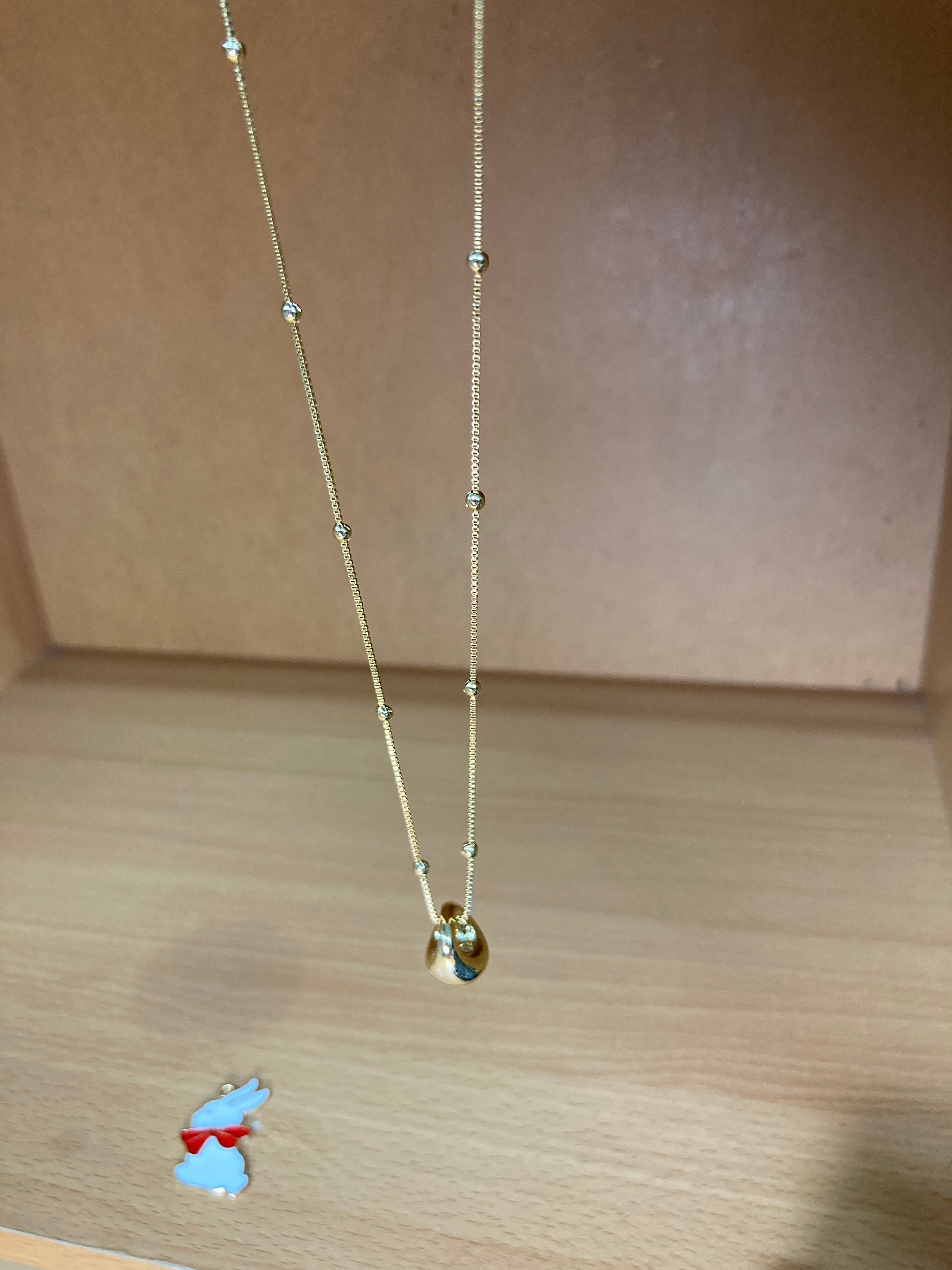 Tiny Treasures Seoul - Mini Organic Drop Necklace (Gold) Detail View