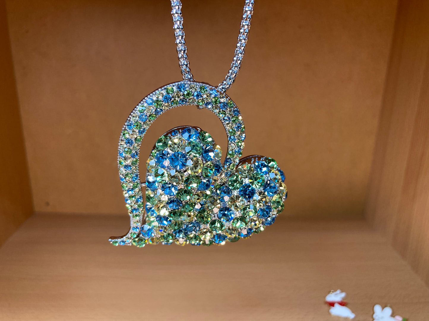 Tiny Treasures Seoul - Ocean Pavé Big Heart Necklace (Silver) View