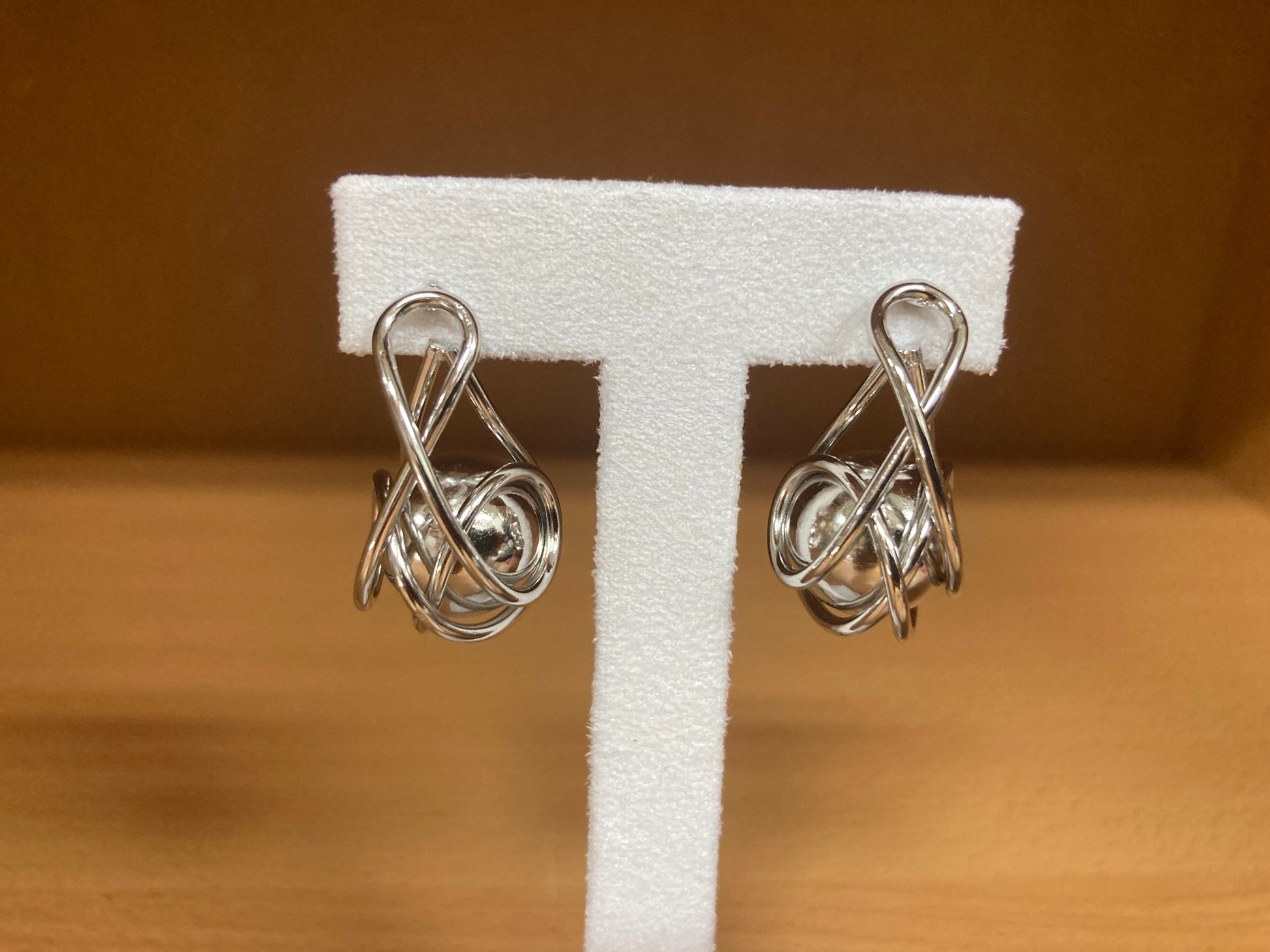 Tiny Treasures Seoul - Orbital Ball Drop Earrings (Silver)