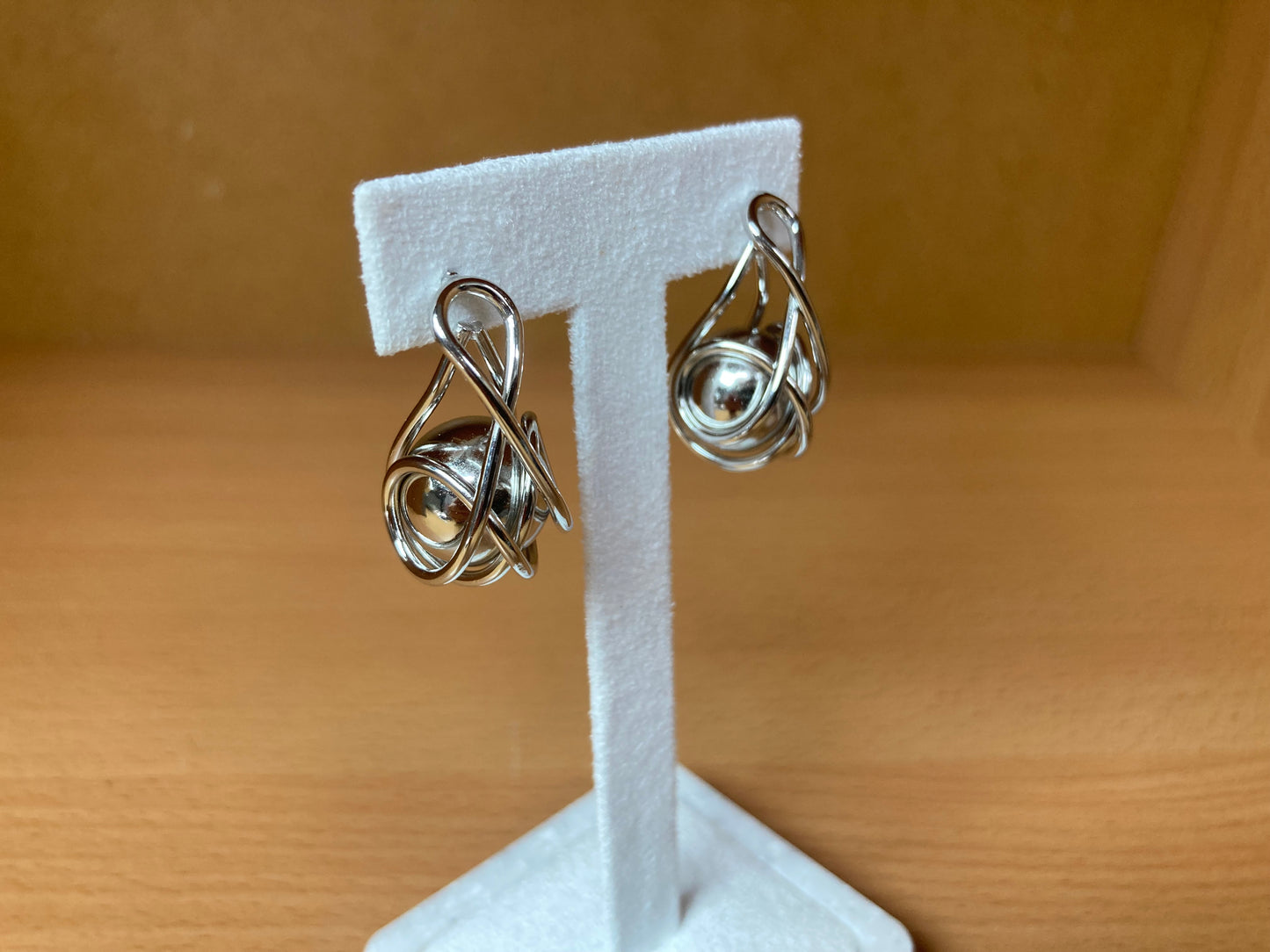 Tiny Treasures Seoul - Orbital Ball Drop Earrings (Silver)