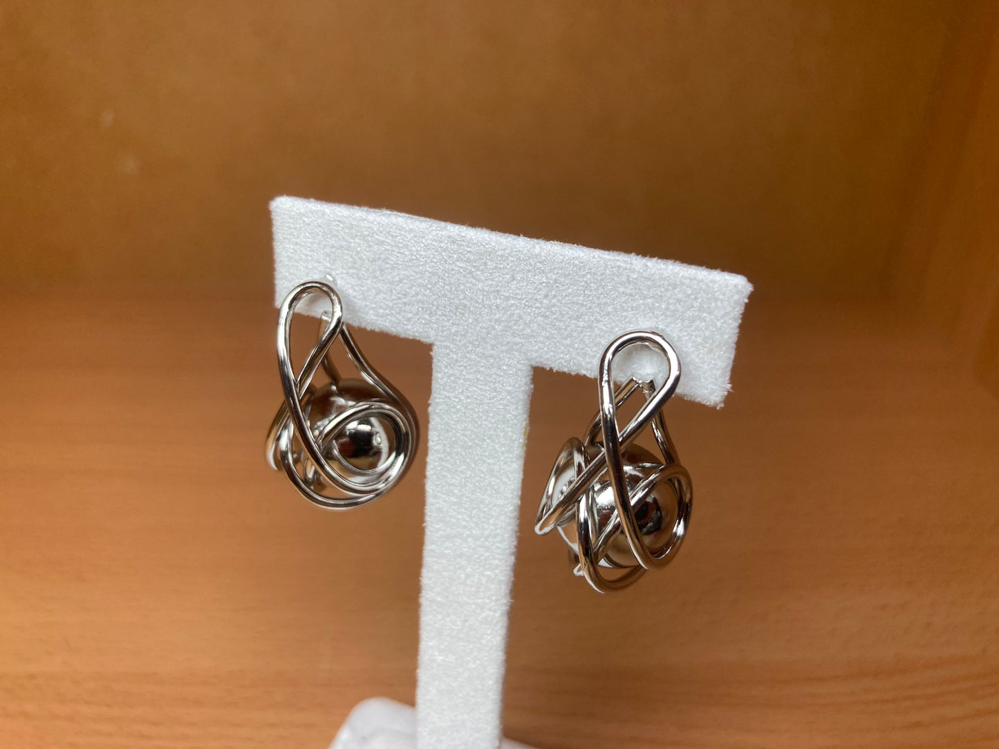 Tiny Treasures Seoul - Orbital Ball Drop Earrings (Silver)