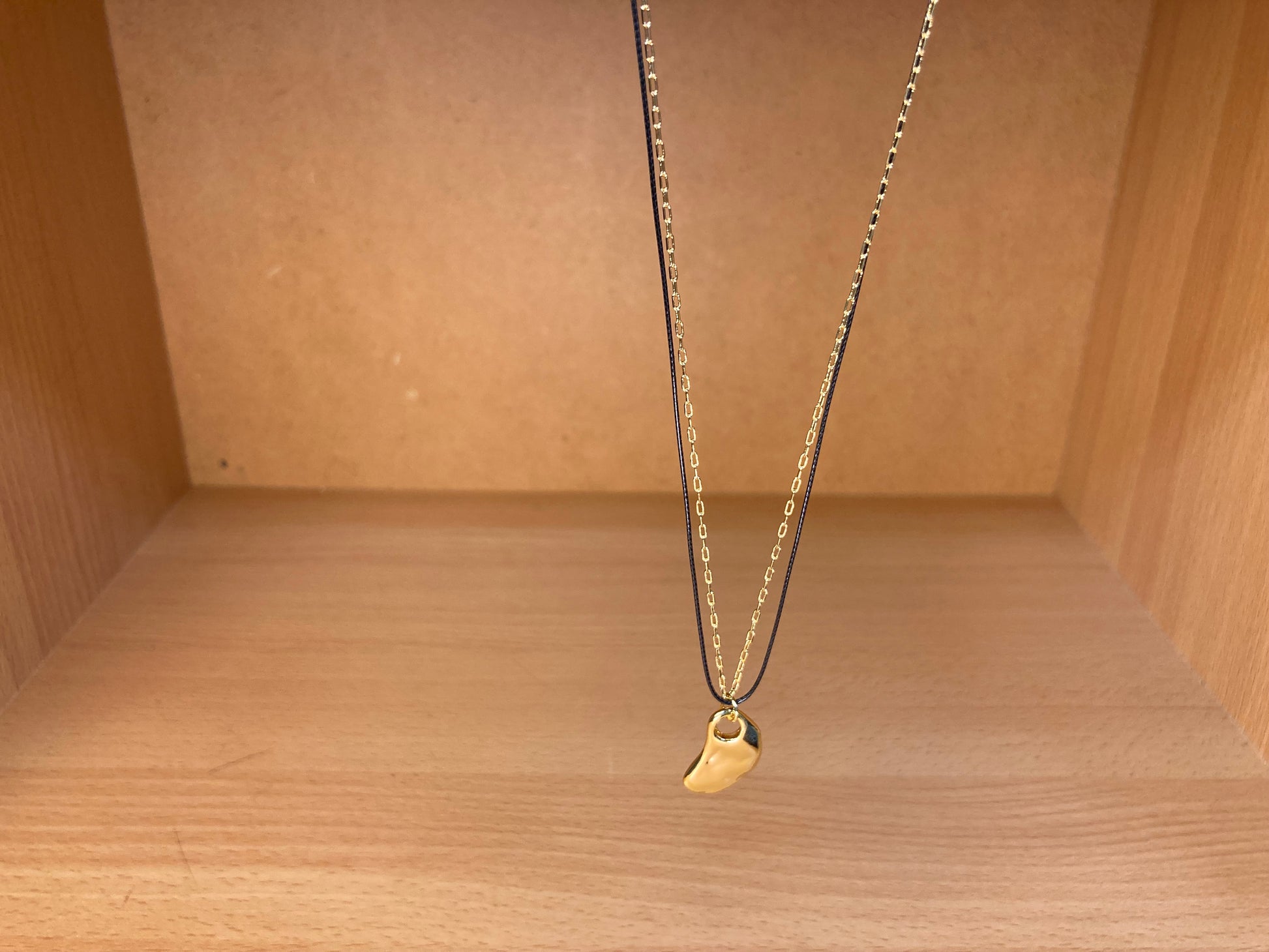 Tiny Treasures Seoul - Organic Gold Drop Layered Necklace