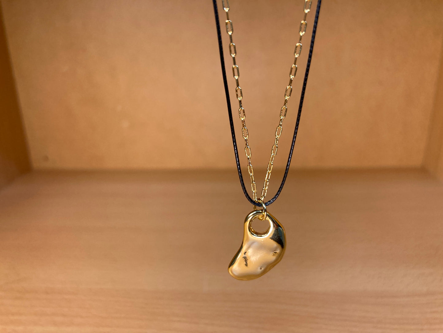 Tiny Treasures Seoul - Organic Gold Drop Layered Necklace