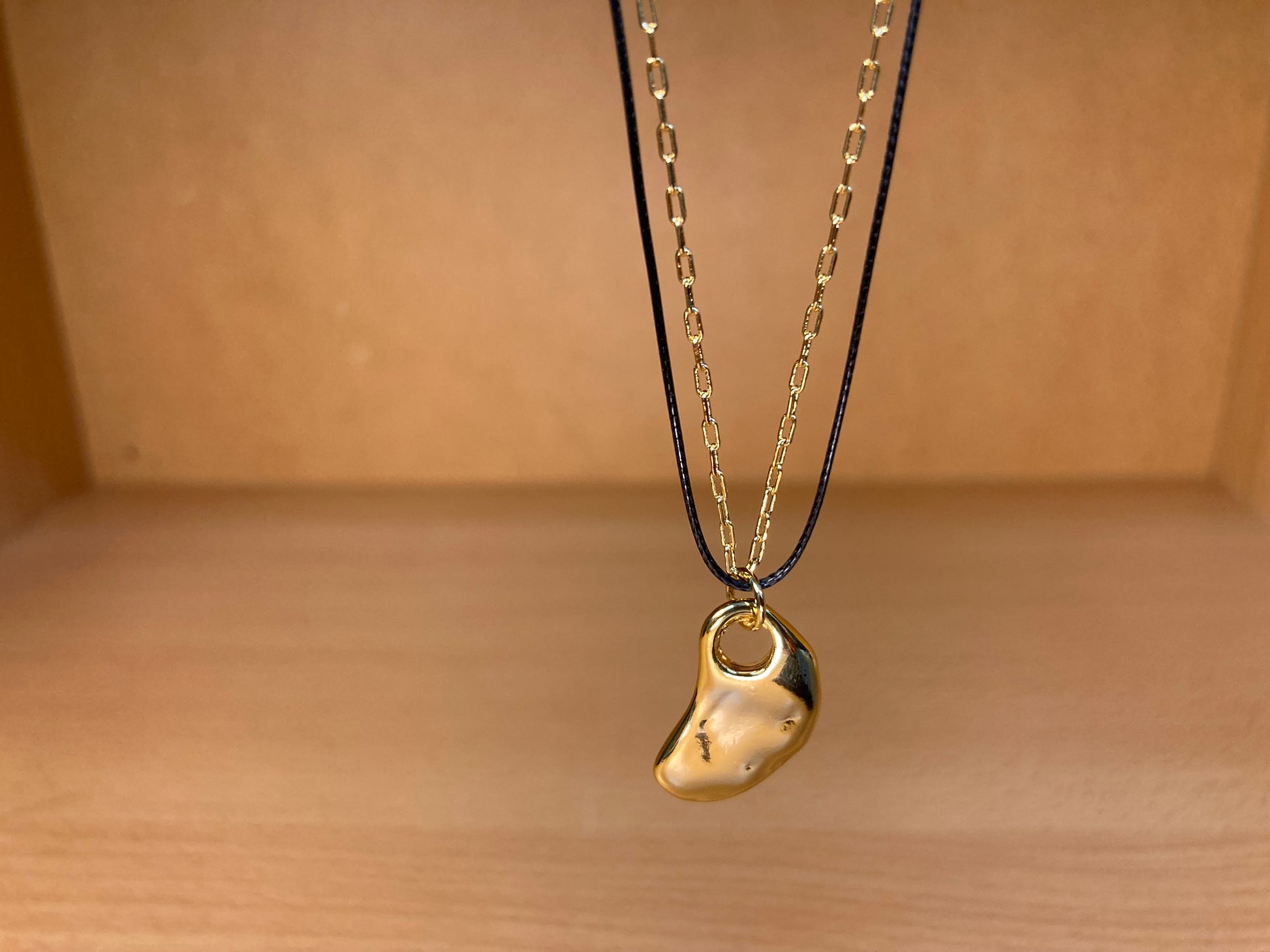 Tiny Treasures Seoul - Organic Gold Drop Layered Necklace