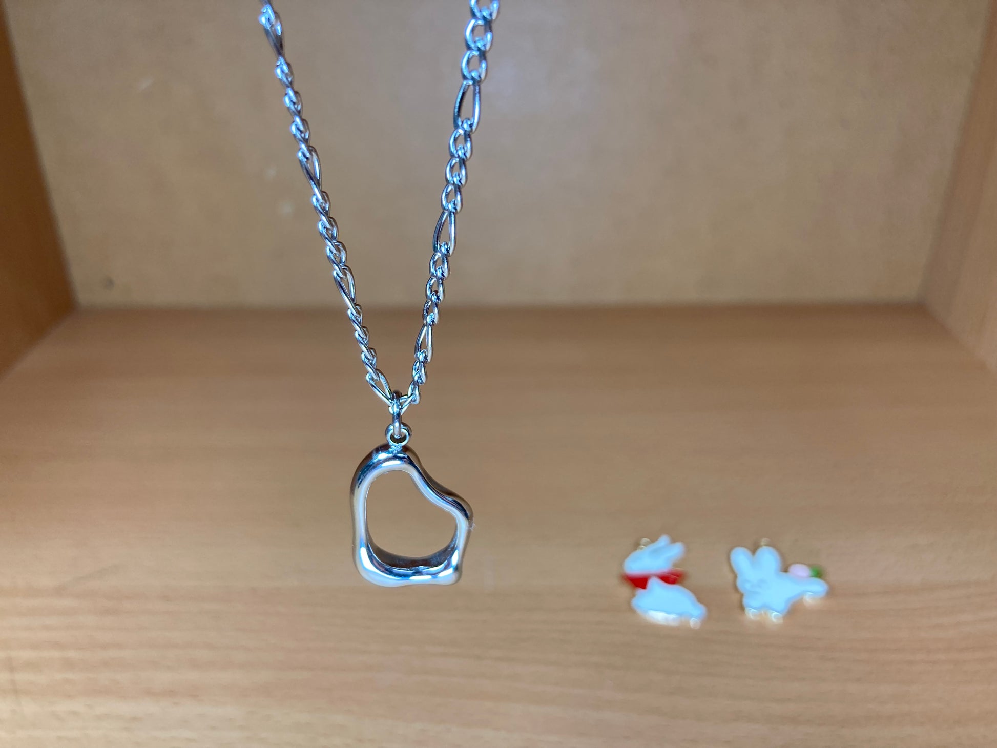 Tiny Treasures Seoul - Surgical Steel Organic Loop Pendant Figaro Chain Necklace