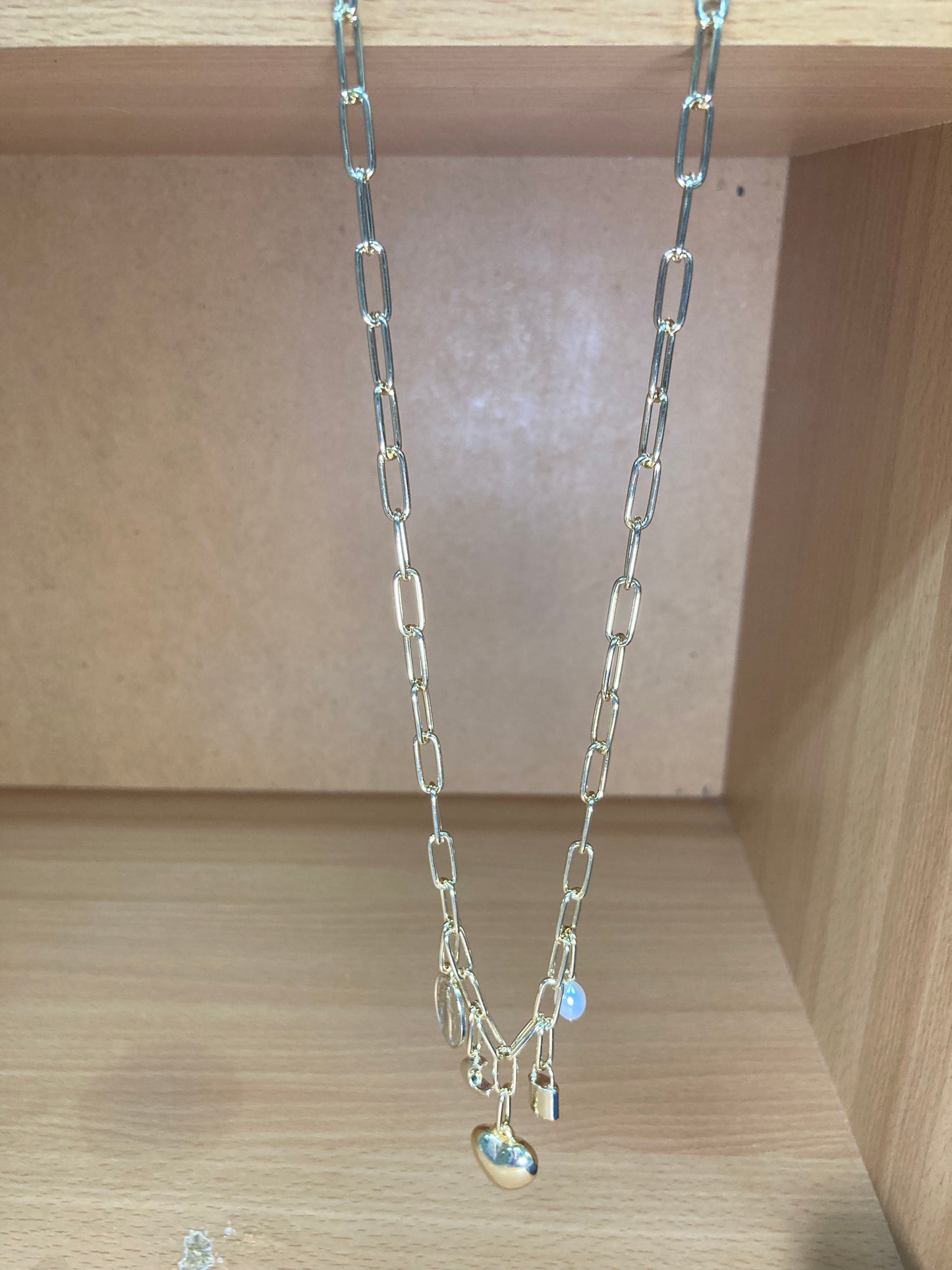 Tiny Treasures Seoul - Paperclip Chain Heart Charm Choker Necklace