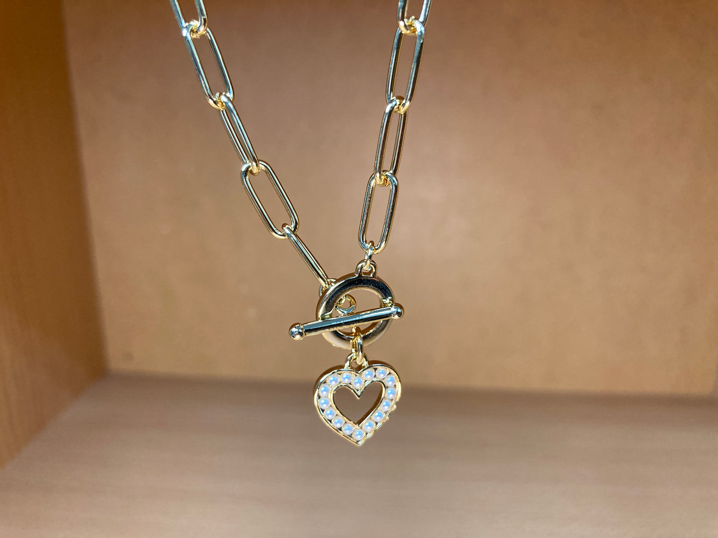 Tiny Treasures Seoul - Paperclip Toggle Cubic Heart Necklace