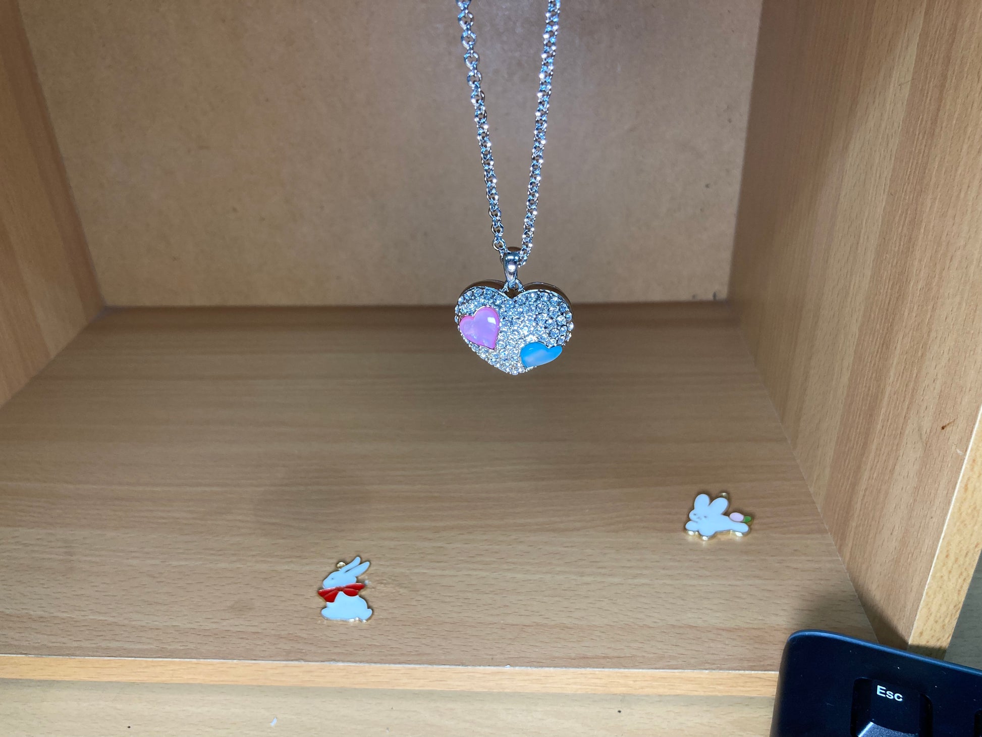 Tiny Treasures Seoul - Pastel Heart Pendant Necklace (Silver) with Three Heart Charms Detail View