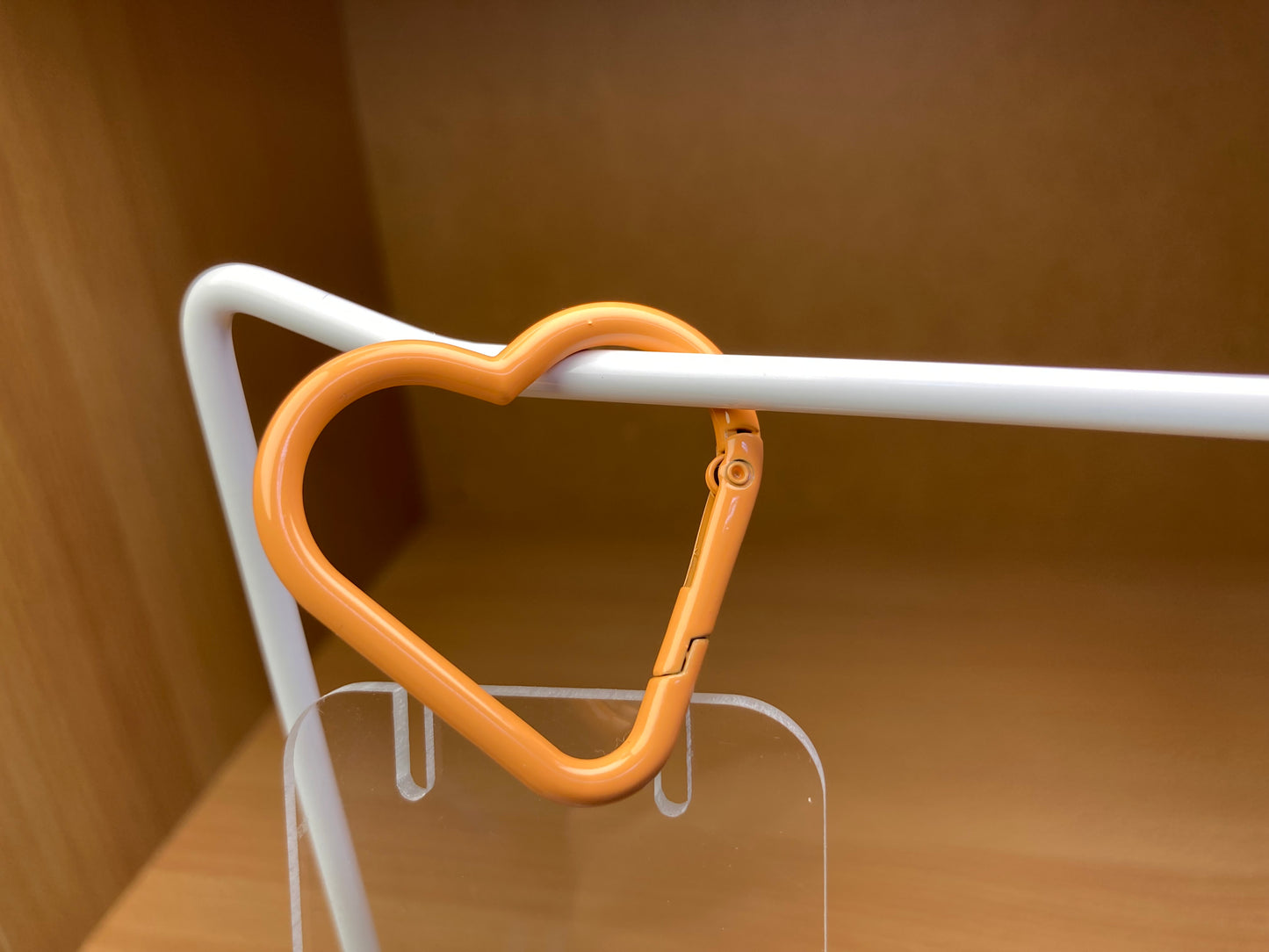Tiny Treasures Seoul - Peach Heart Shape Holder Key Ring