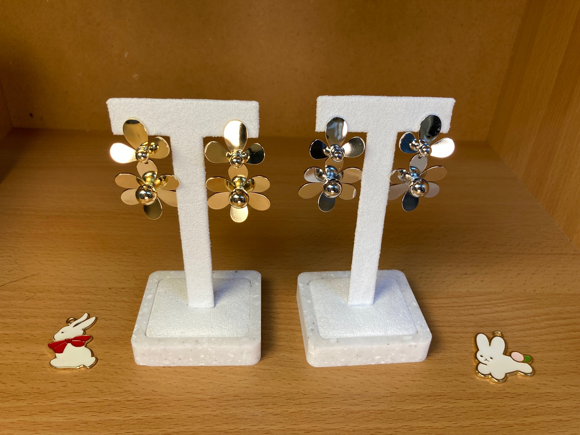 Tiny Treasures Seoul - Petal Link Drop Earrings (Silver)