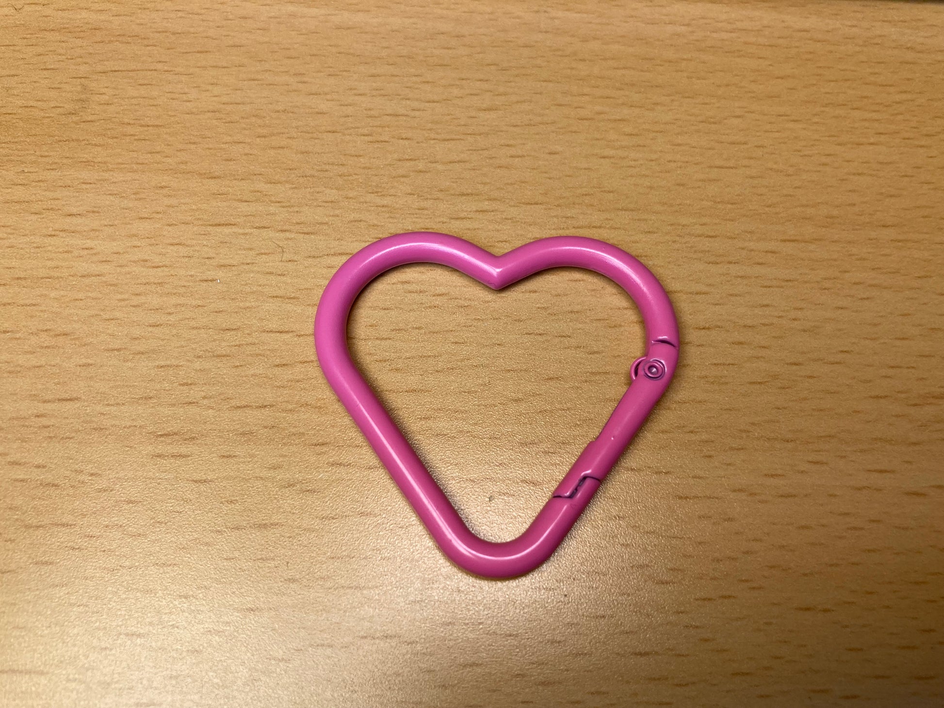 Tiny Treasures Seoul - Pink Heart Shape Holder Key Ring