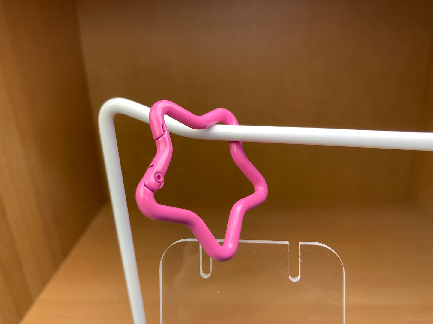 Tiny Treasures Seoul - Pink Star Shape Holder Key Ring