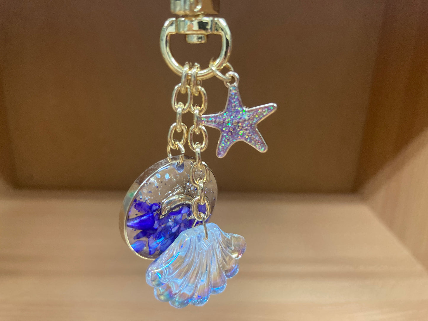 Tiny Treasures Seoul - Purple Starfish, Shell & Dolphin Glitter Bag Charm 