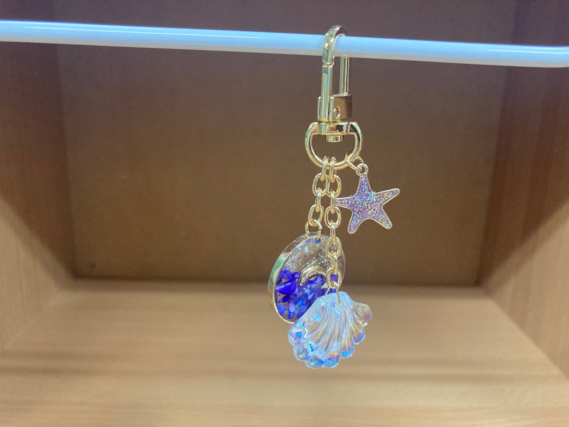 Tiny Treasures Seoul - Purple Starfish, Shell & Dolphin Glitter Bag Charm 5