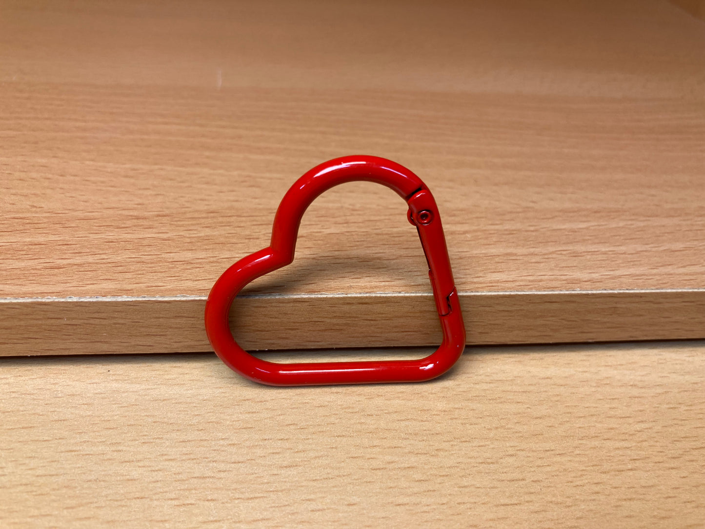 Tiny Treasures Seoul - Red Heart Shape Holder Key Ring