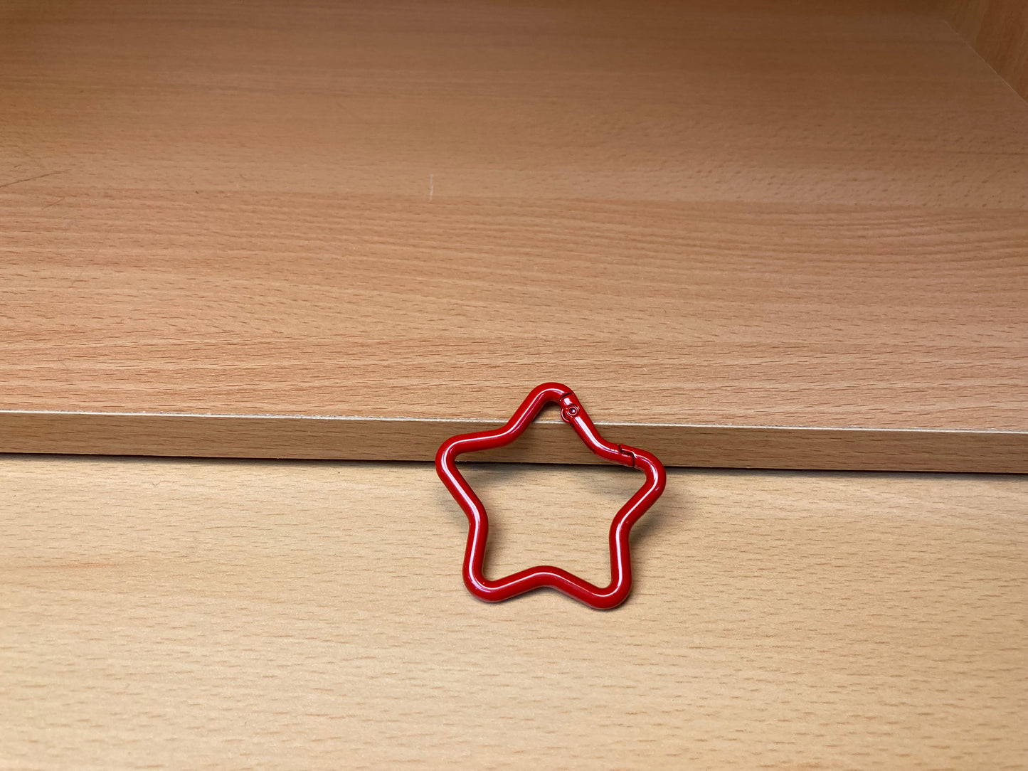 Tiny Treasures Seoul - Red Star Shape Holder Key Ring