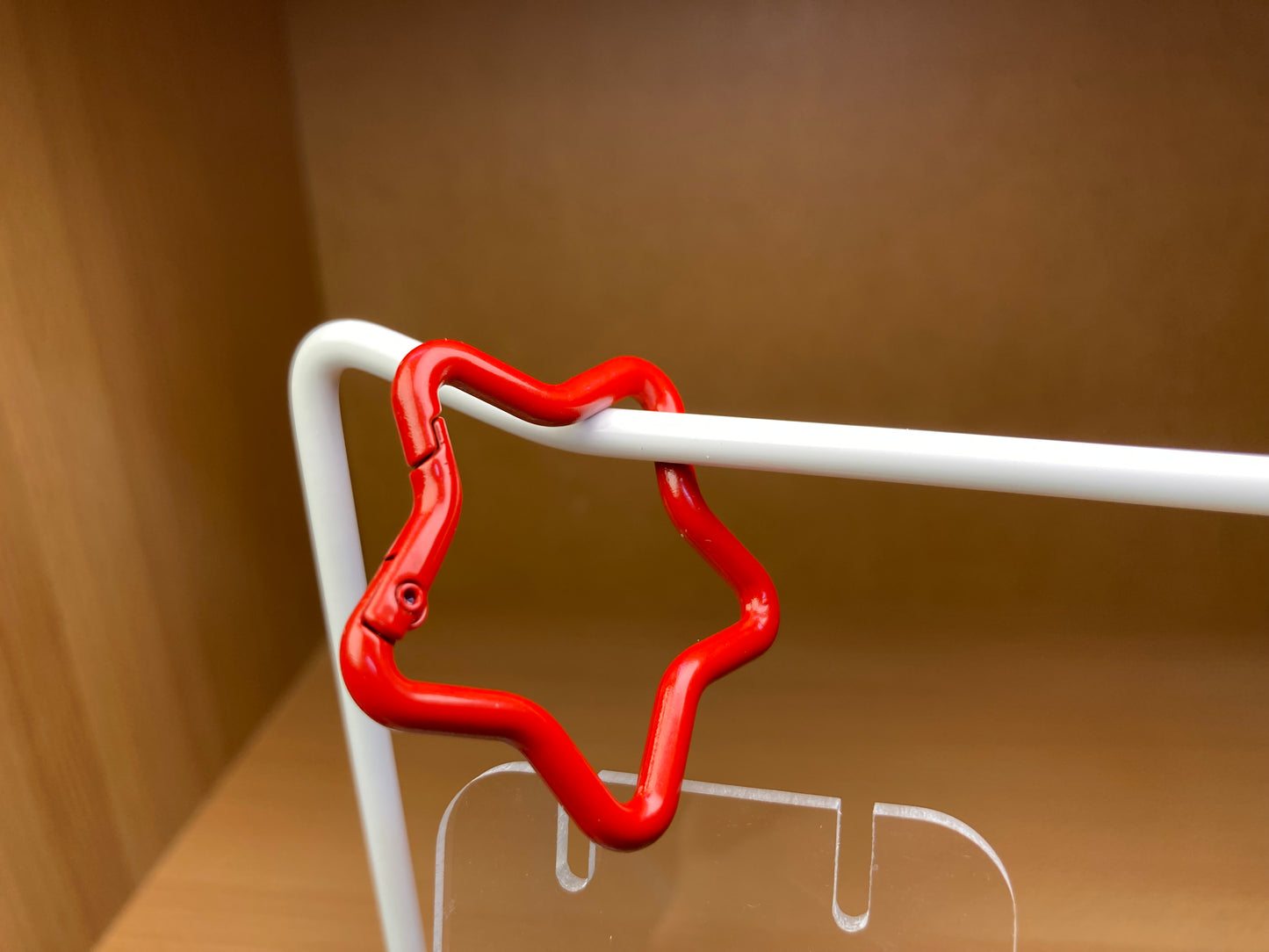 Tiny Treasures Seoul - Red Star Shape Holder Key Ring