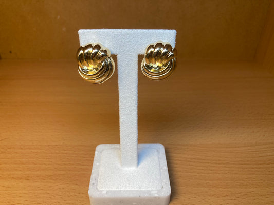 Ribbed Layered Stud Earrings (Gold)