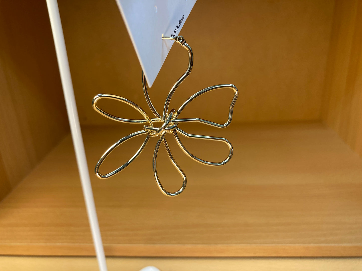 Tiny Treasures Seoul - Sculptural Gold Wire Flower Hoop Earrings