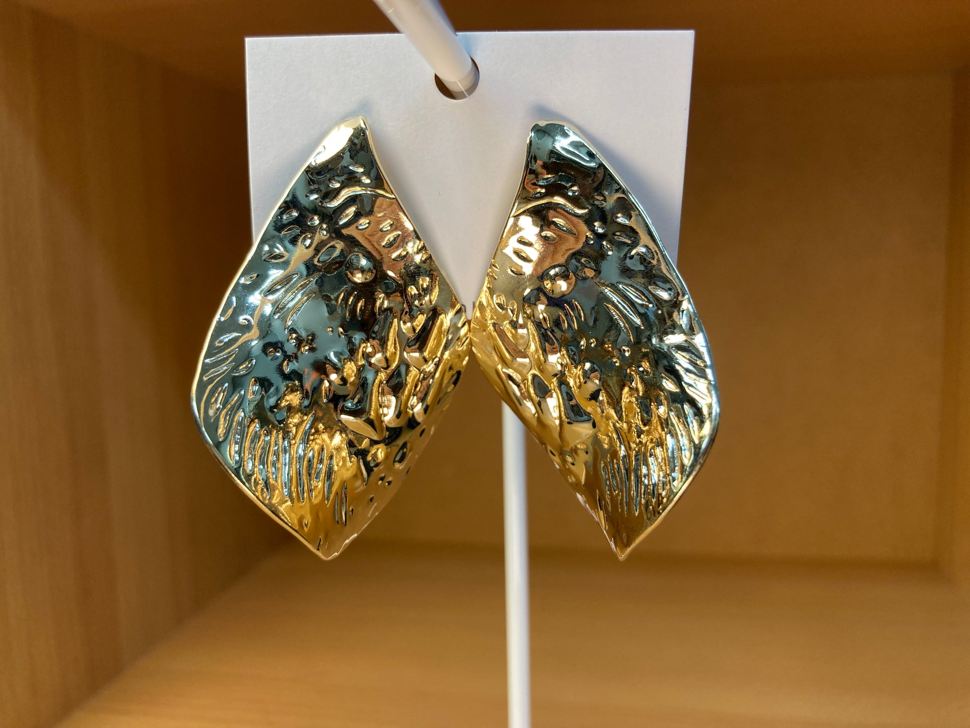 Tiny Treasures Seoul - Sculptural Hammered Gold Statement Earrings