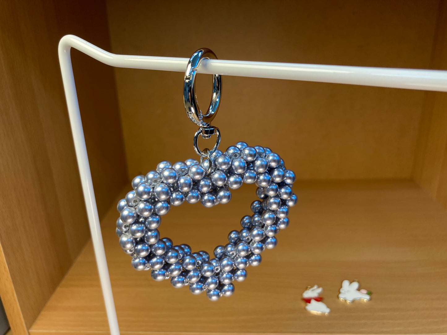 Tiny Treasures Seoul - Silver Pearl Big Heart Bag Charm Key Chain
