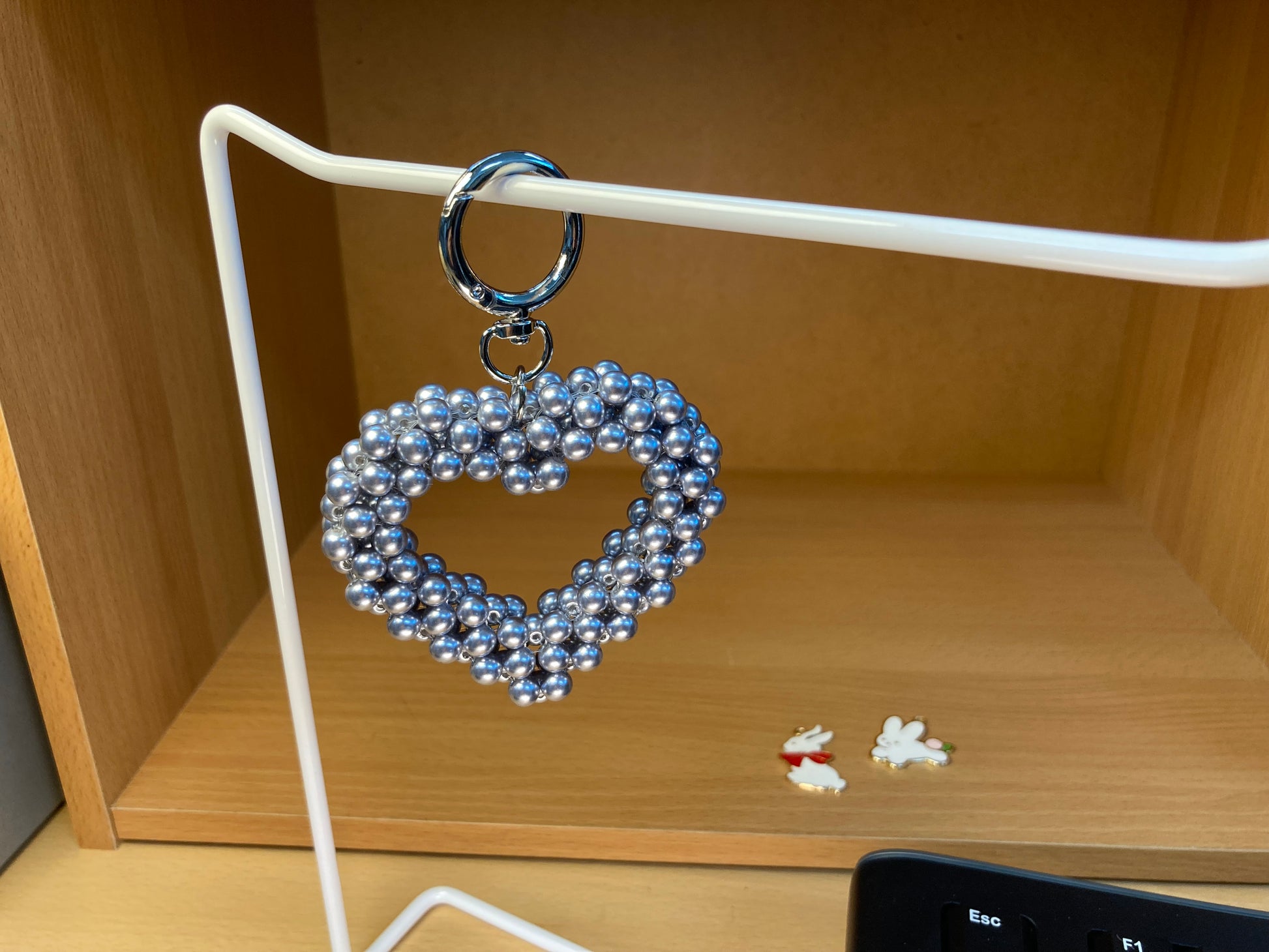 Tiny Treasures Seoul - Silver Pearl Big Heart Bag Charm Key Chain
