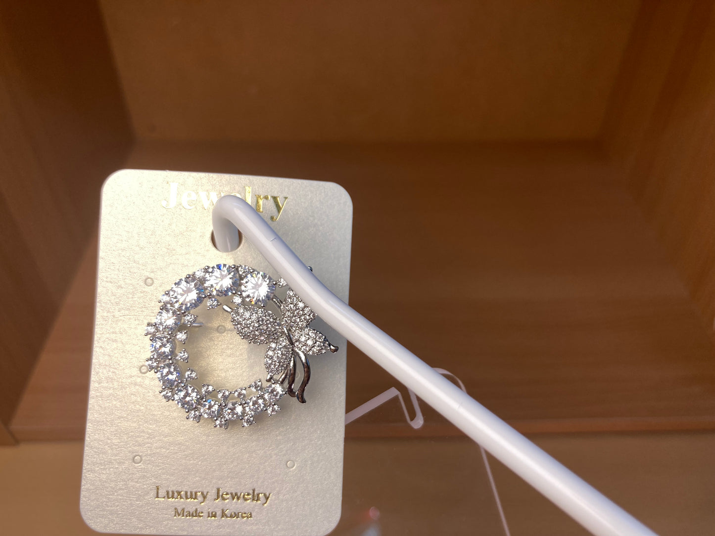 Tiny Treasures Seoul - Silver Tone Butterfly Crystal Wreath Brooch