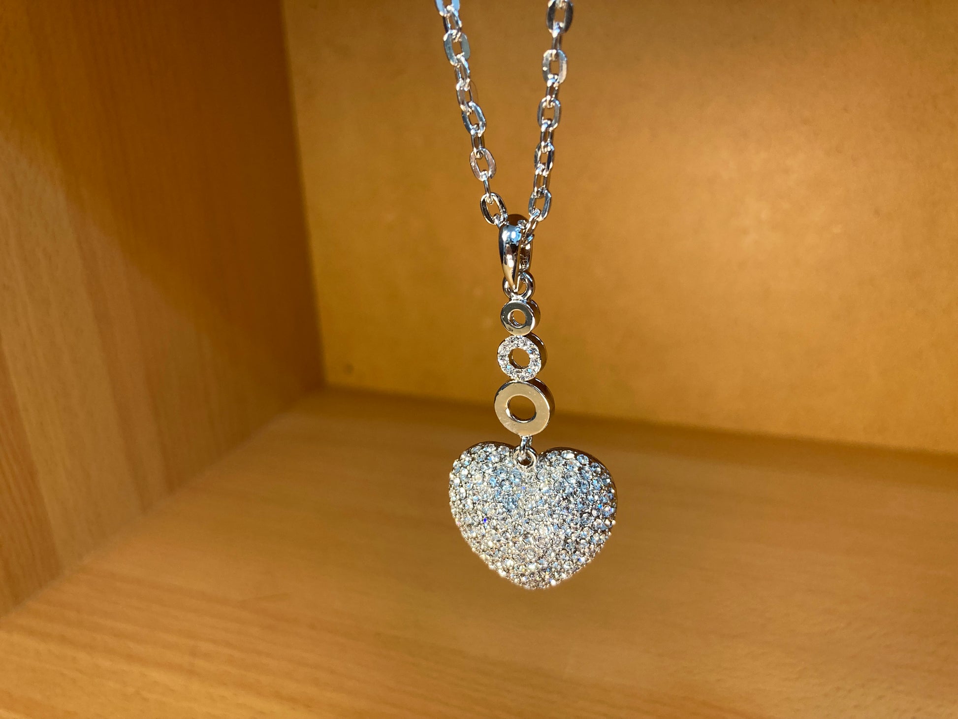 Tiny Treasures Seoul - Swarovski Crystal Heart Pendant Necklace