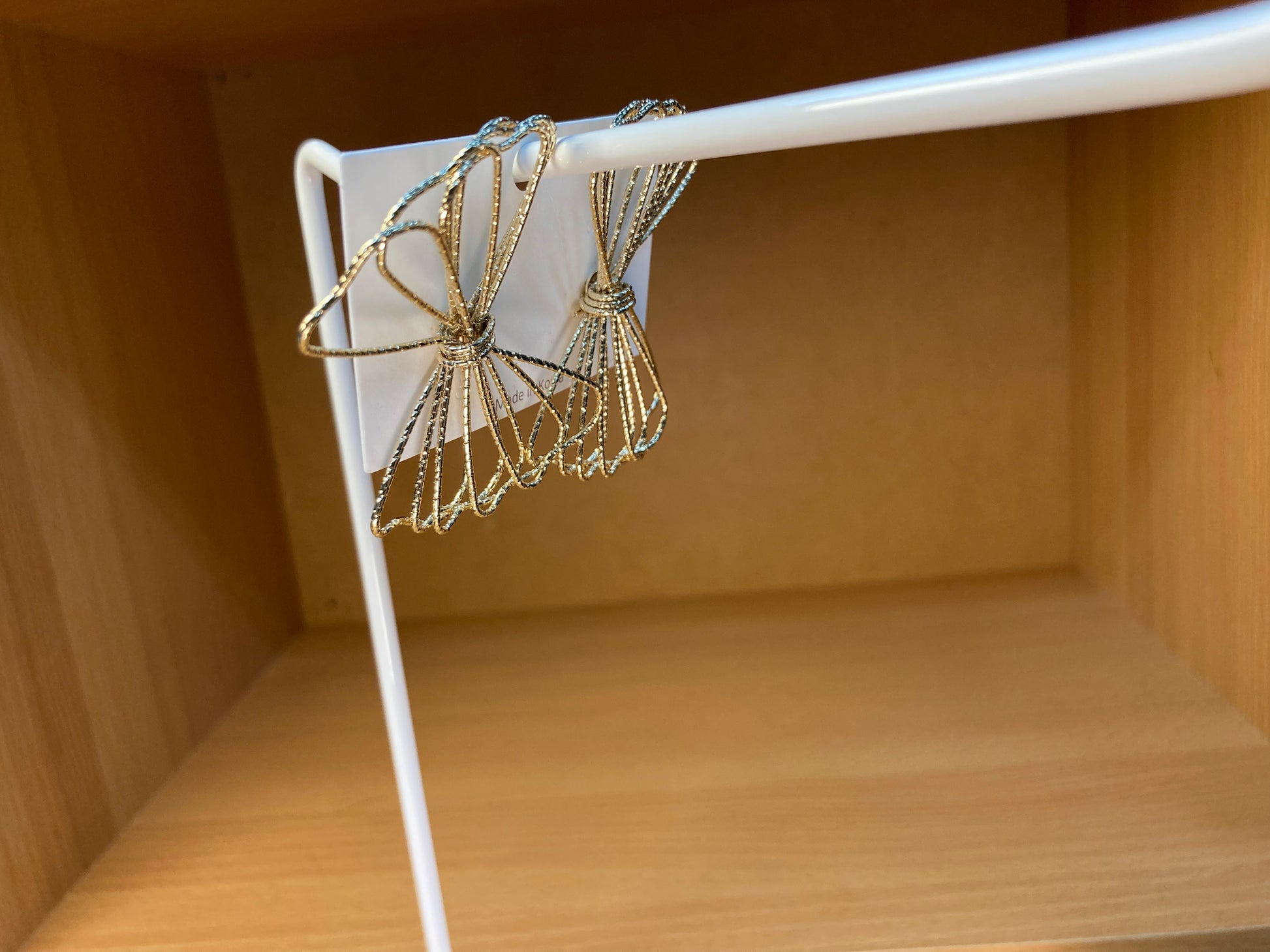 Tiny Treasures Seoul - Textured Gold Wire Bow Stud Earrings