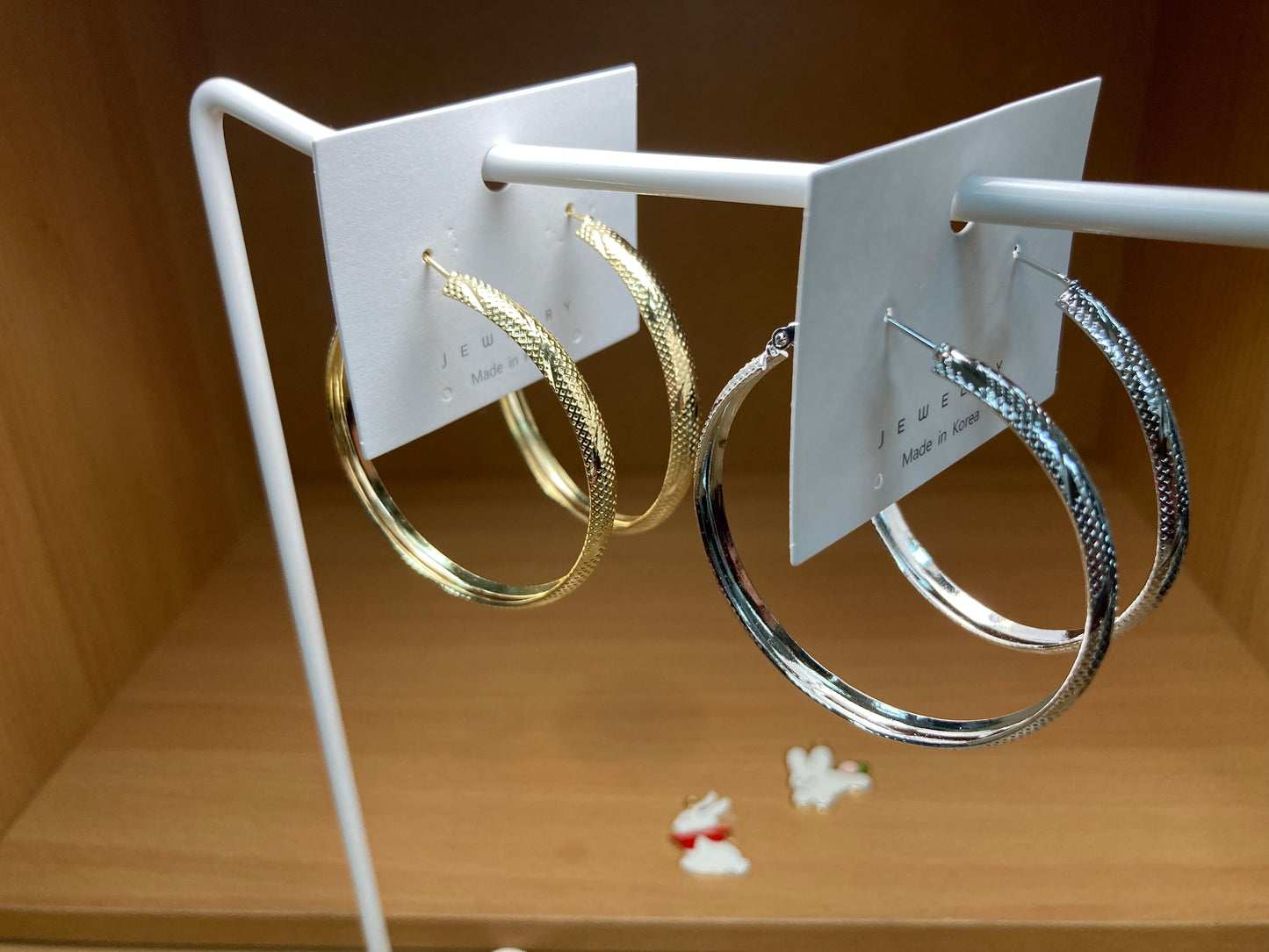 Tiny Treasures Seoul - Textured Twist Hoop Earrings (Gold)