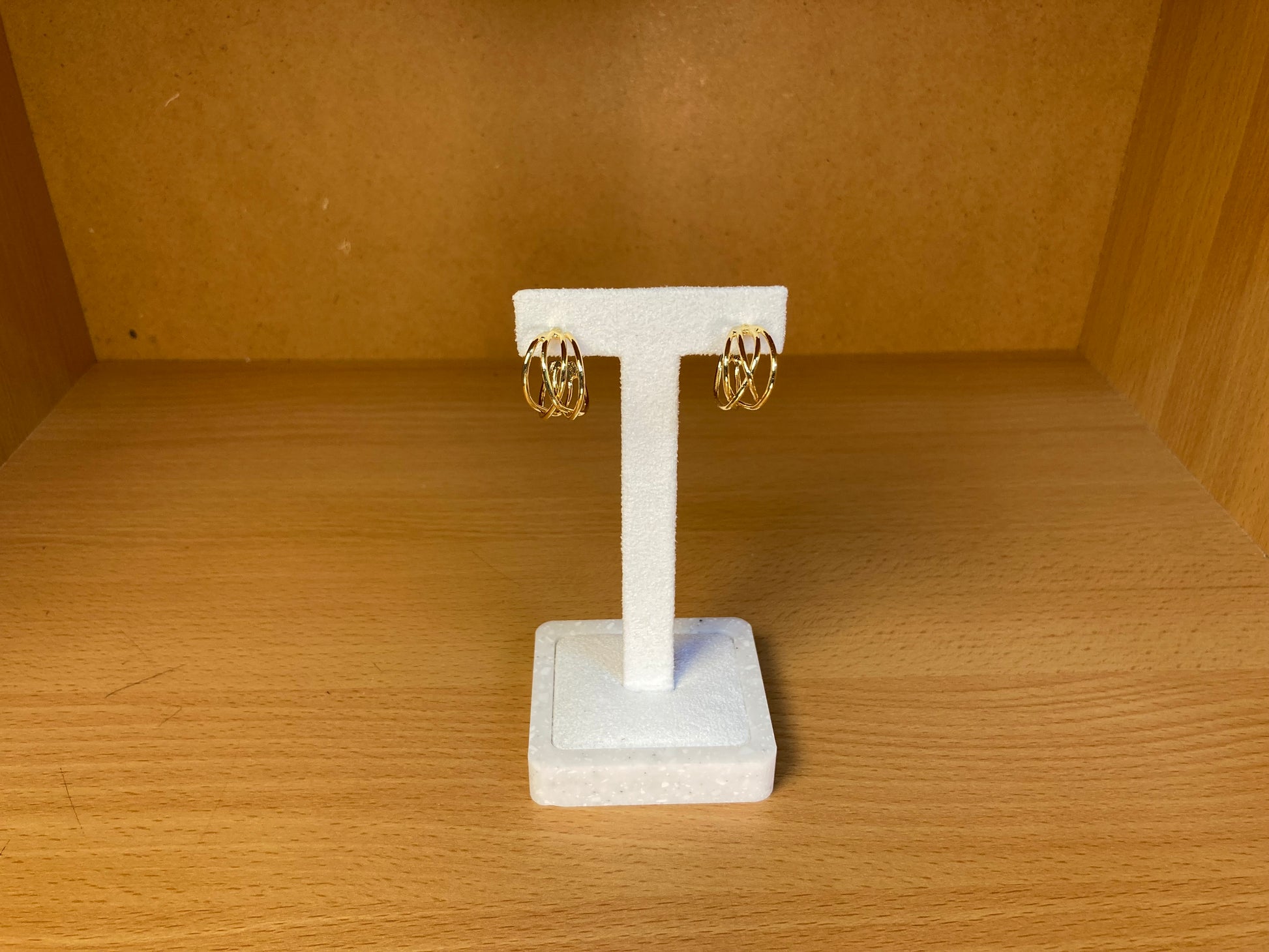 Tiny Treasures Seoul - Thin Entangle Hoop Earrings